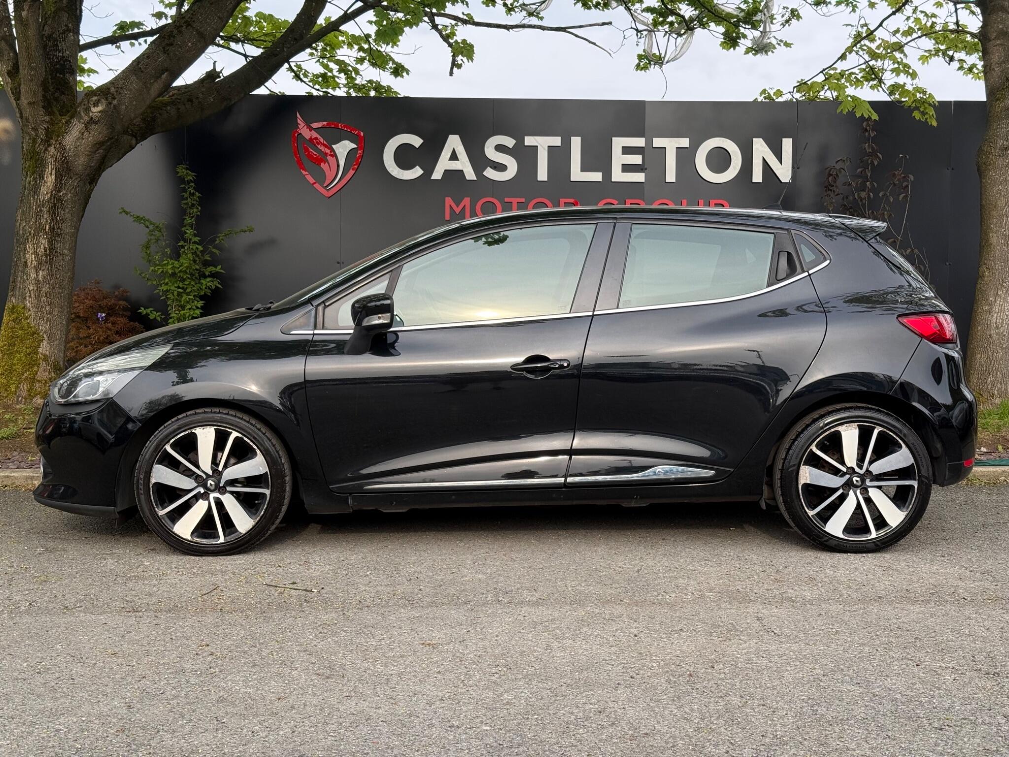 Renault Clio - Image 9