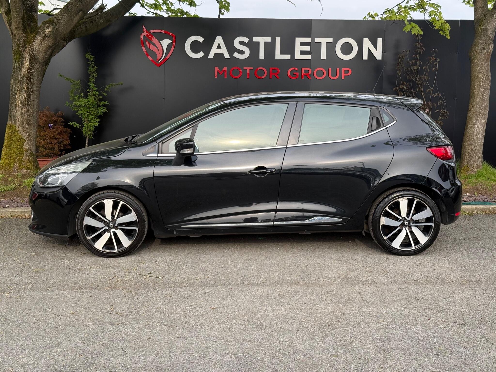 Renault Clio - Image 10