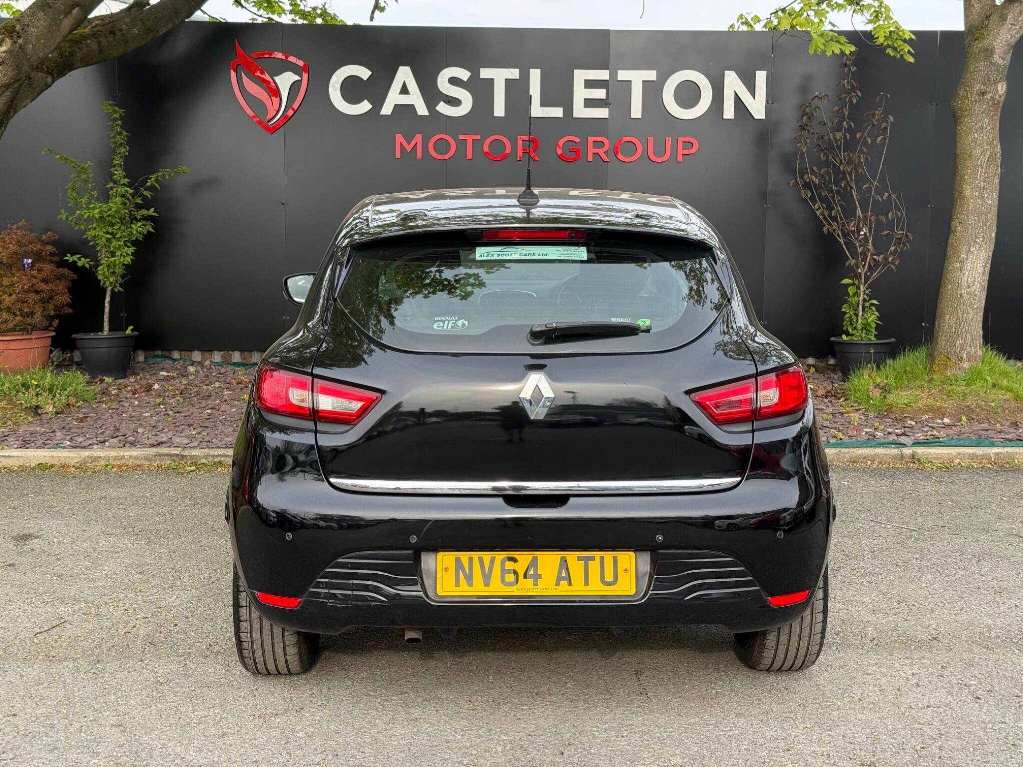 Renault Clio - Image 12