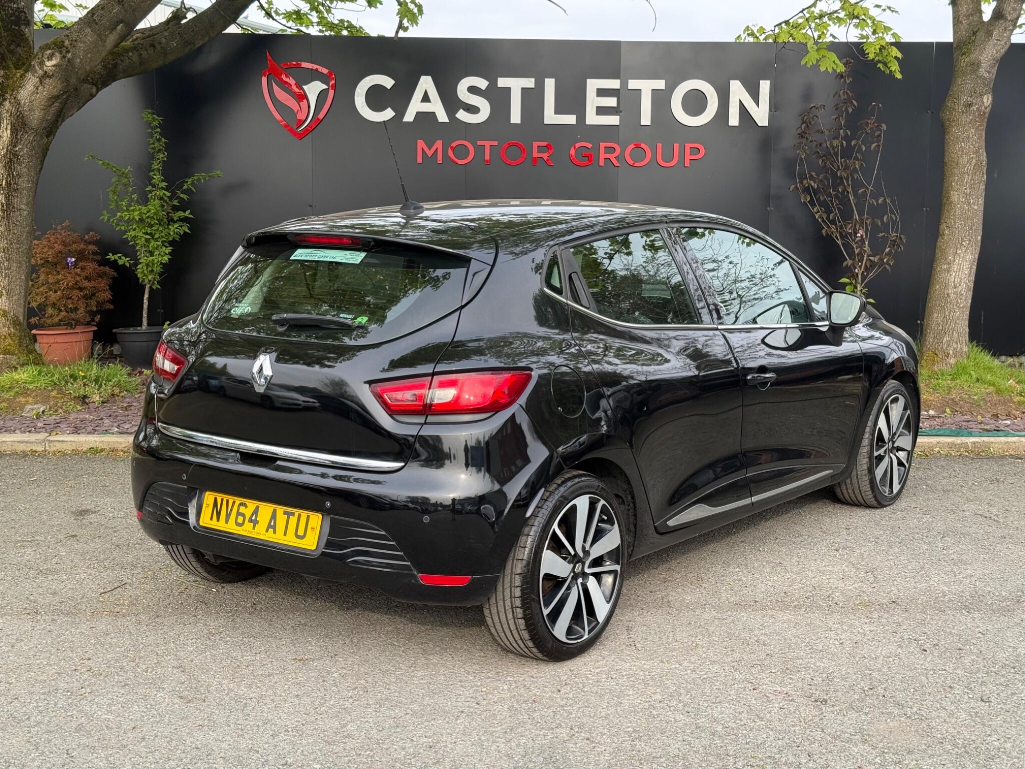 Renault Clio - Image 16