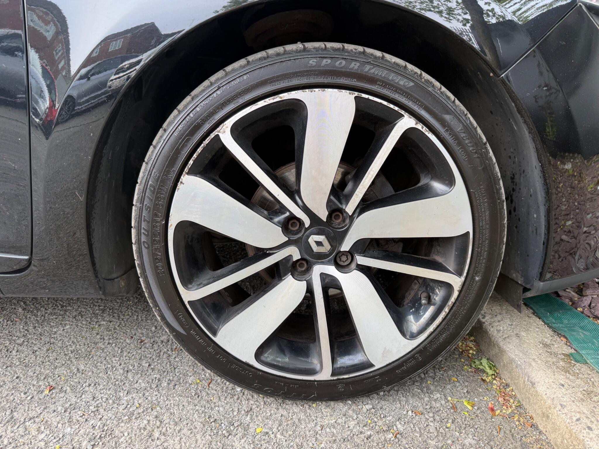 Renault Clio - Image 33