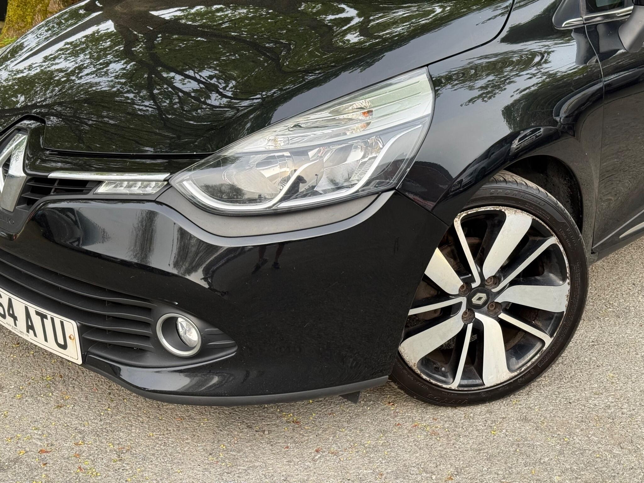 Renault Clio - Image 52