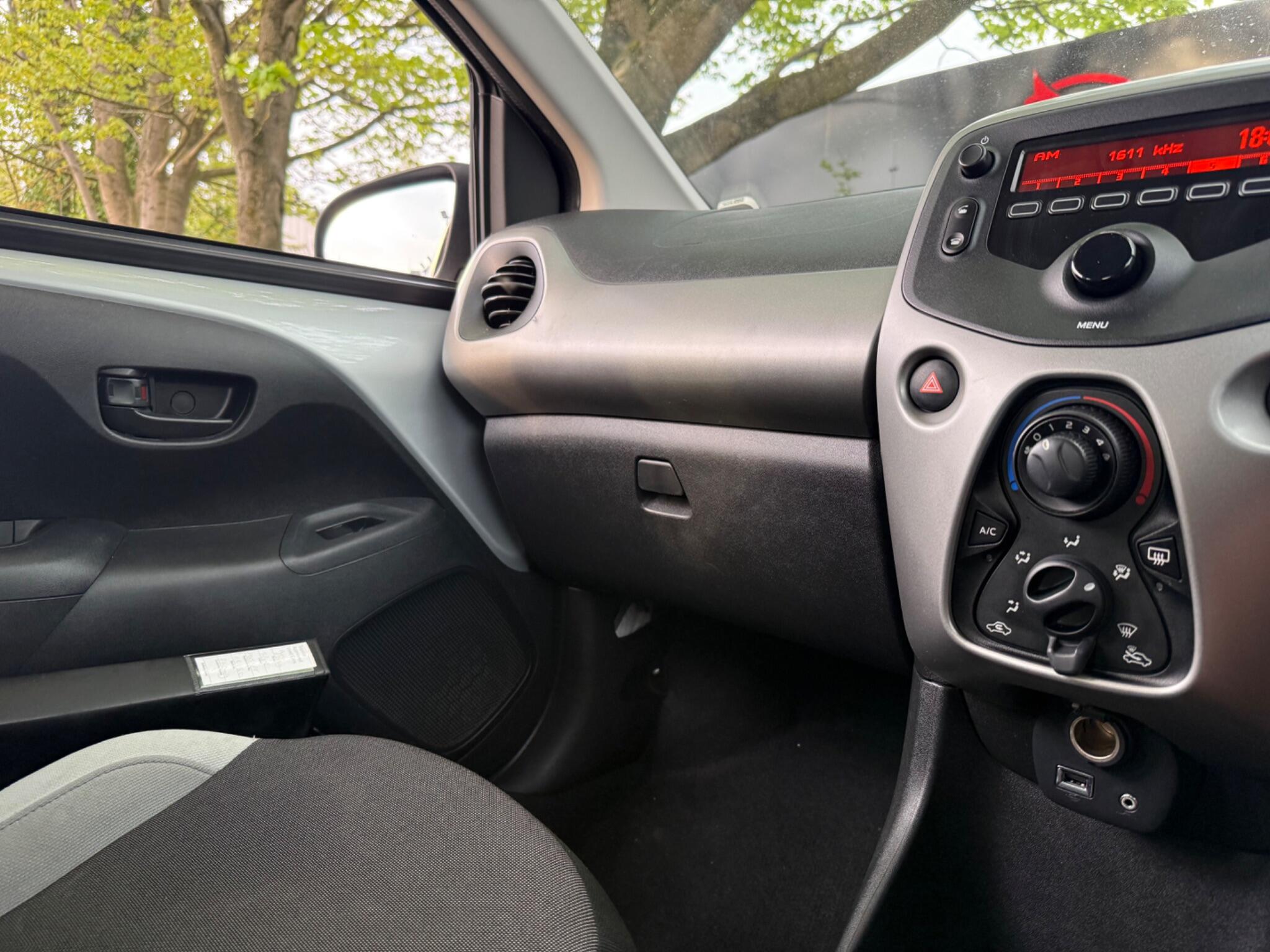 Toyota Aygo - Image 19