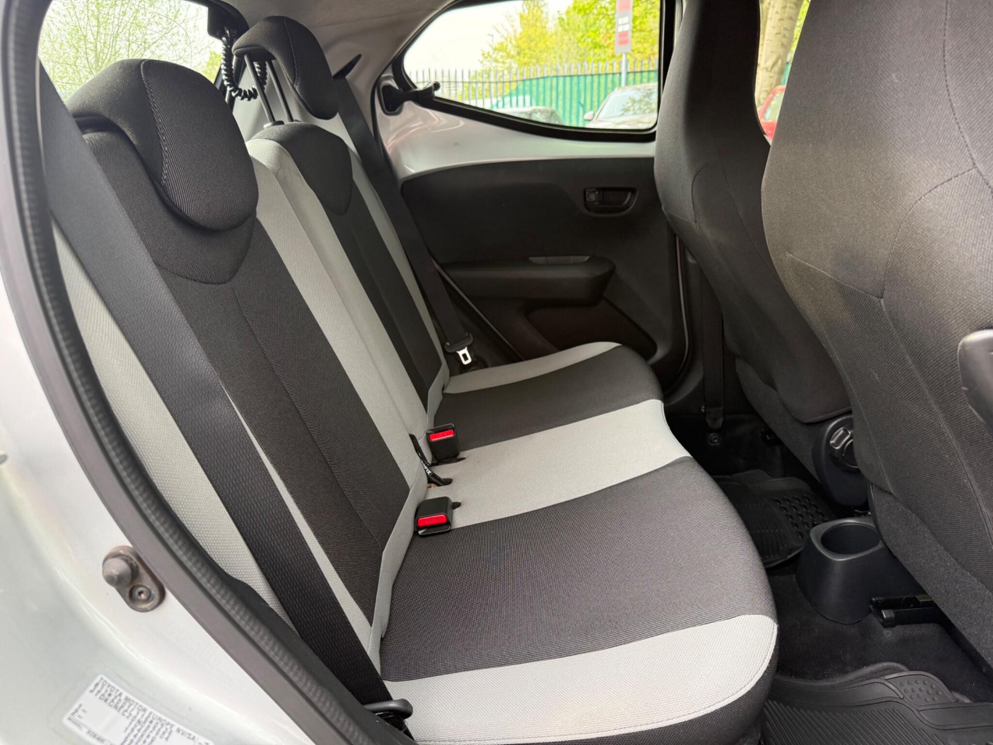 Toyota Aygo - Image 22