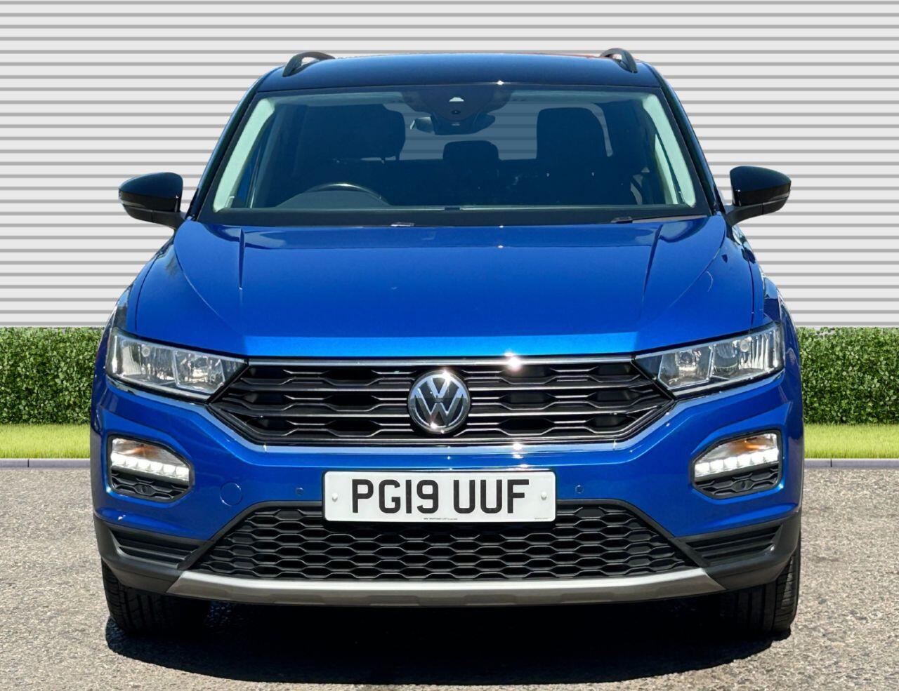 Volkswagen T-Roc - Image 3
