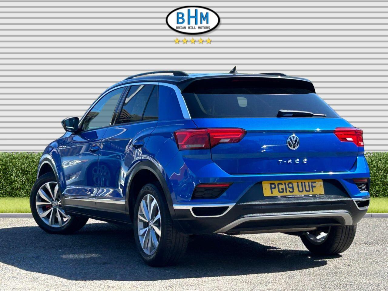 Volkswagen T-Roc - Image 11