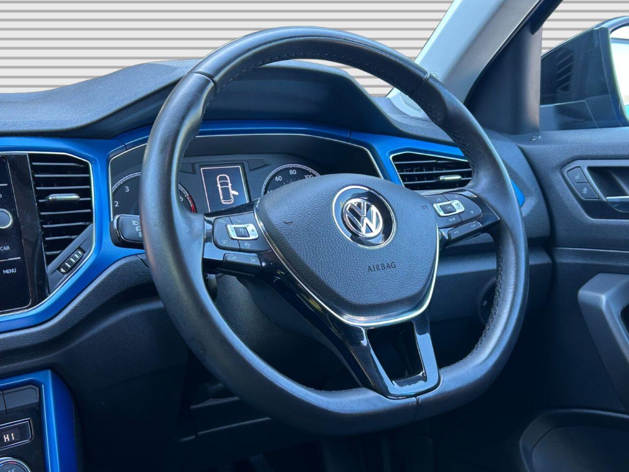 Volkswagen T-Roc - Image 20