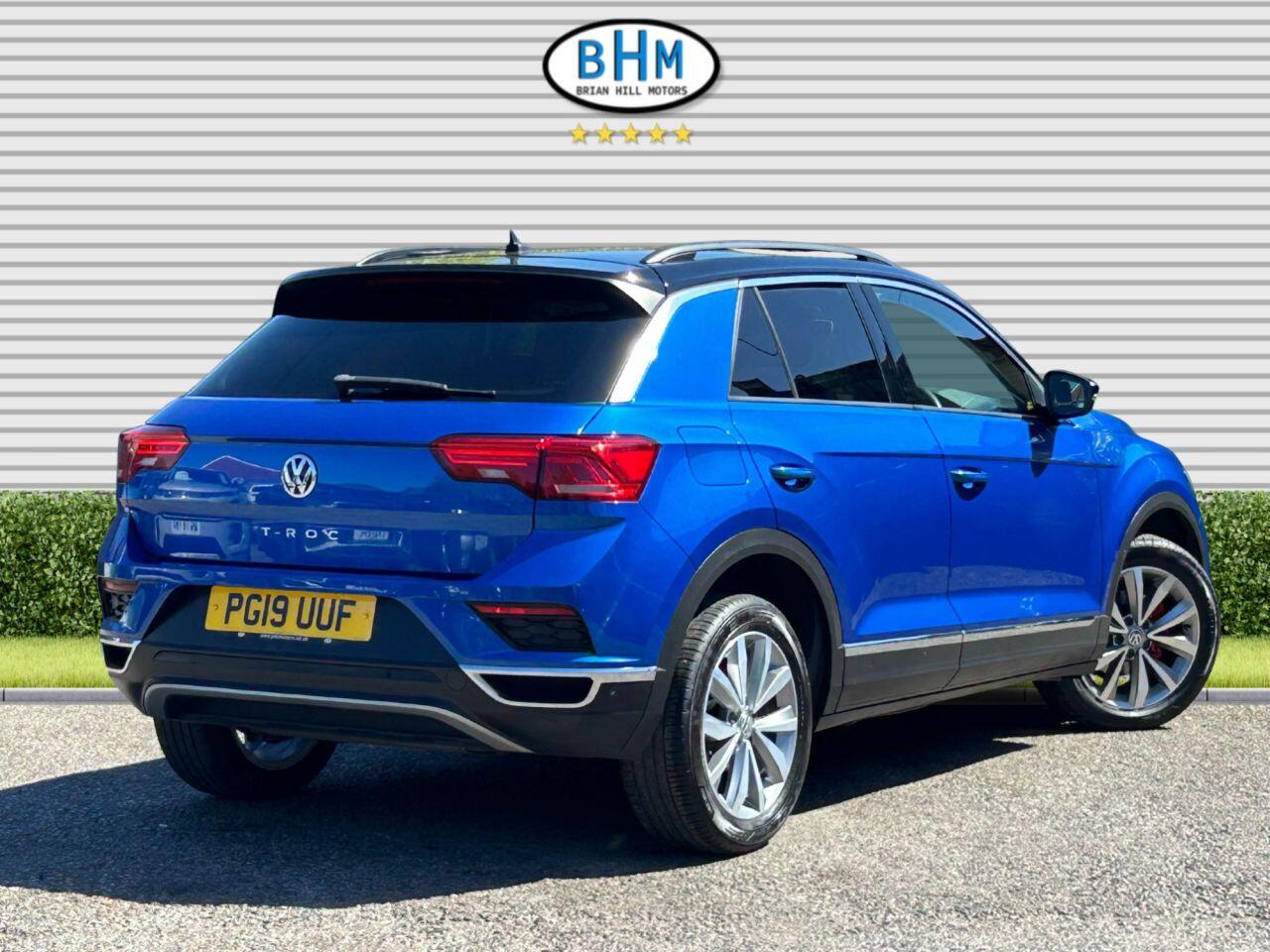 Volkswagen T-Roc - Image 31