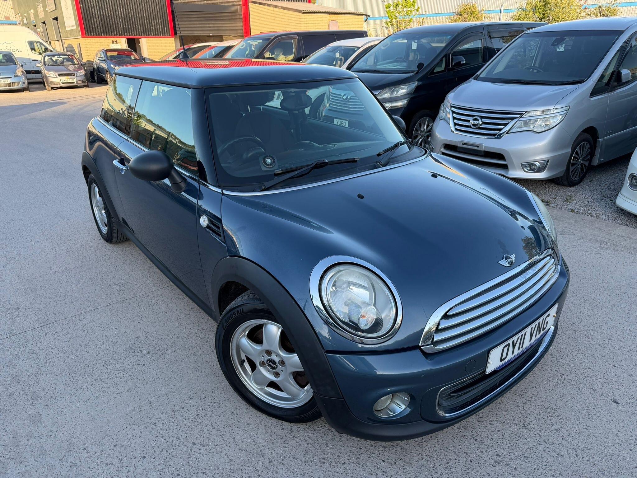 MINI Hatch