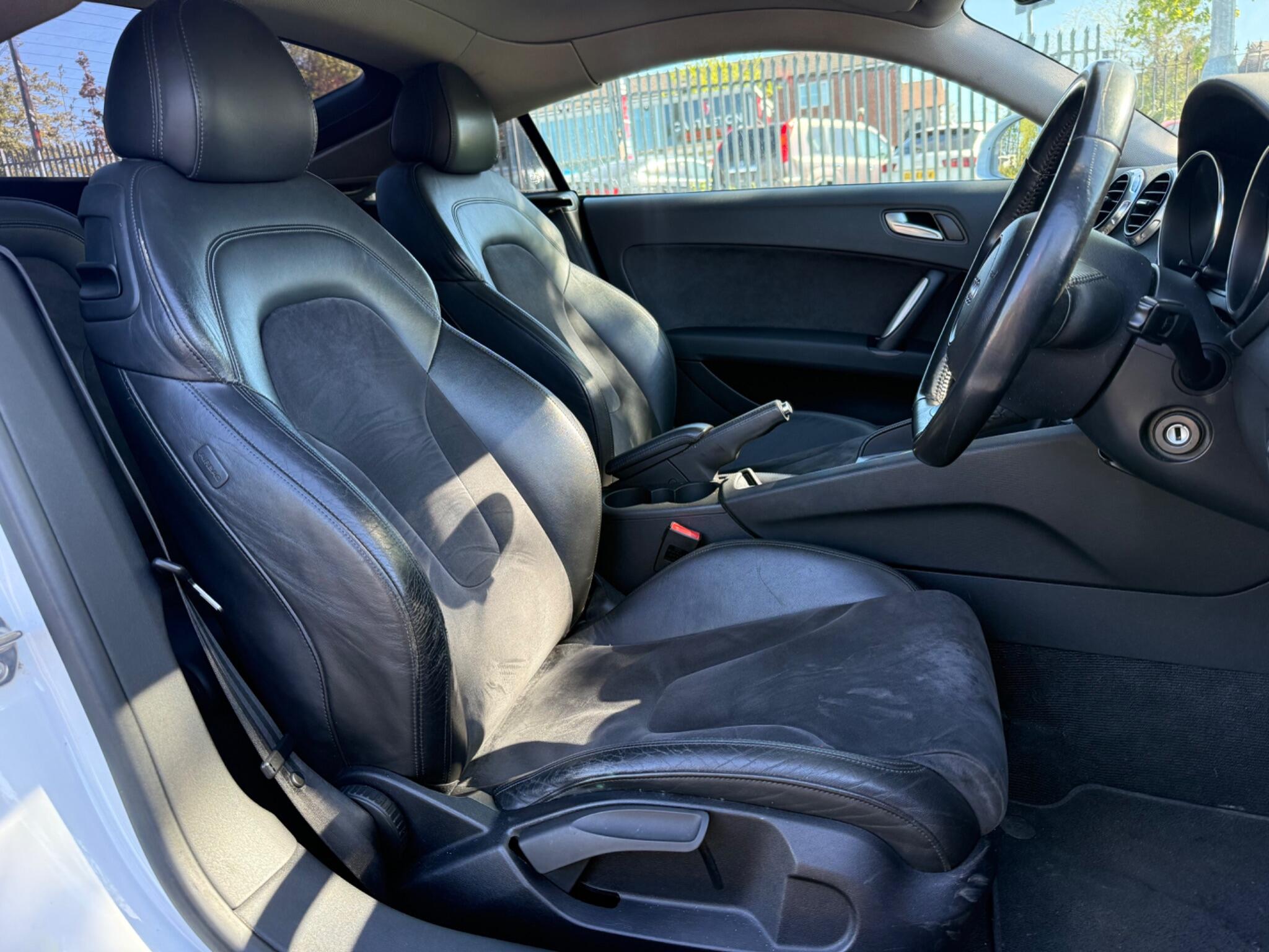 Audi TT - Image 19