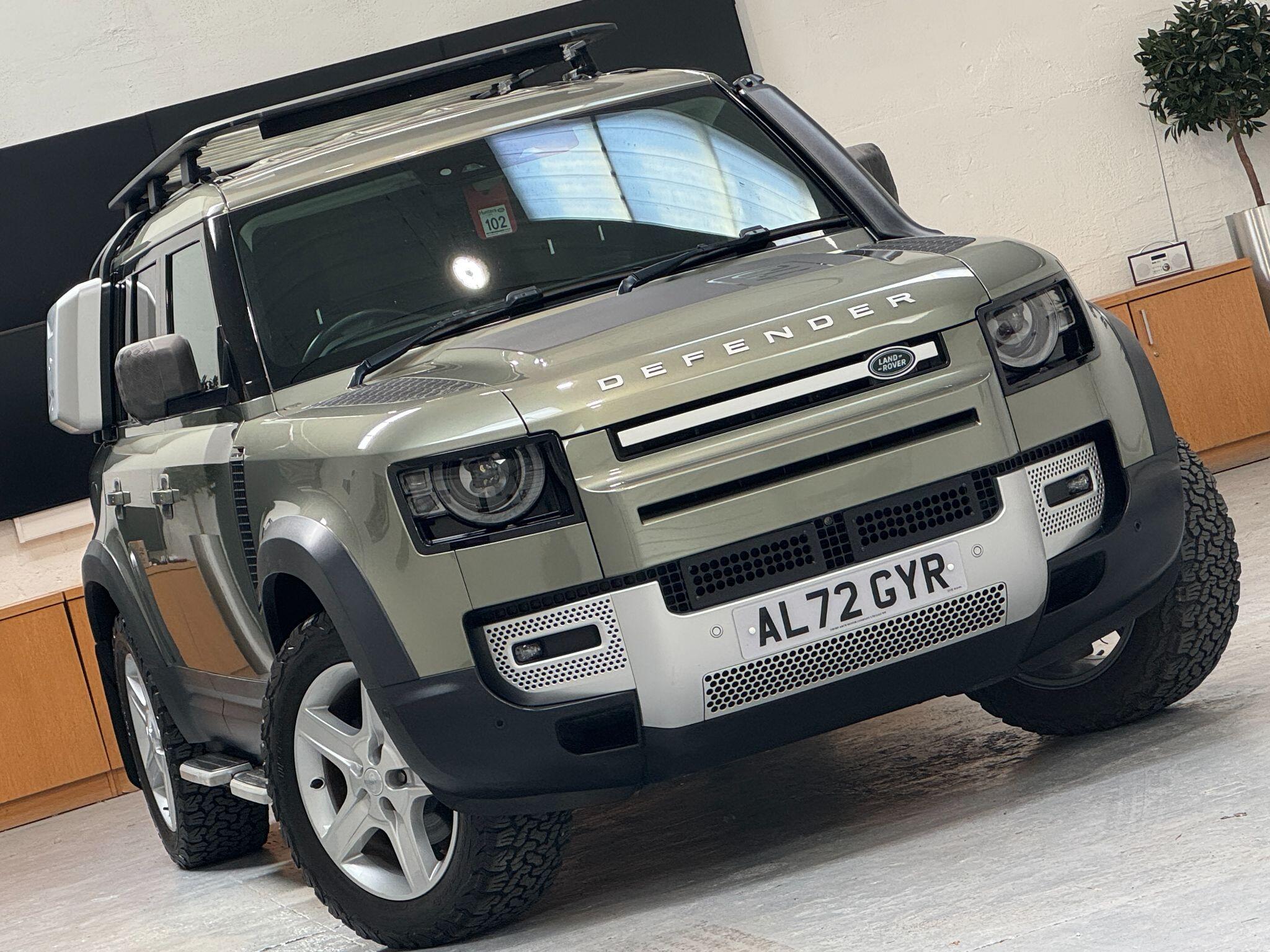 Land Rover Defender 110