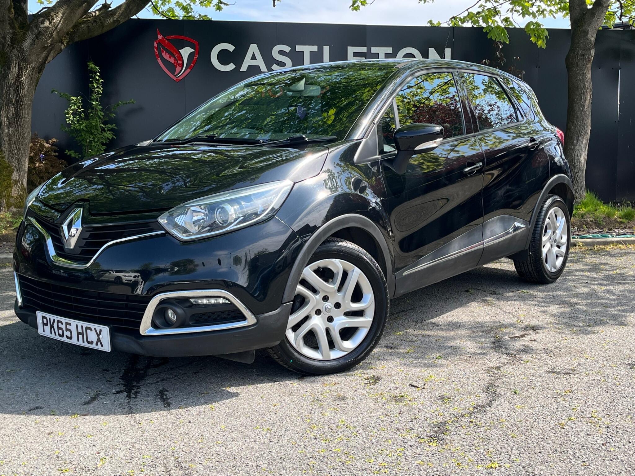 Renault Captur - Image 2