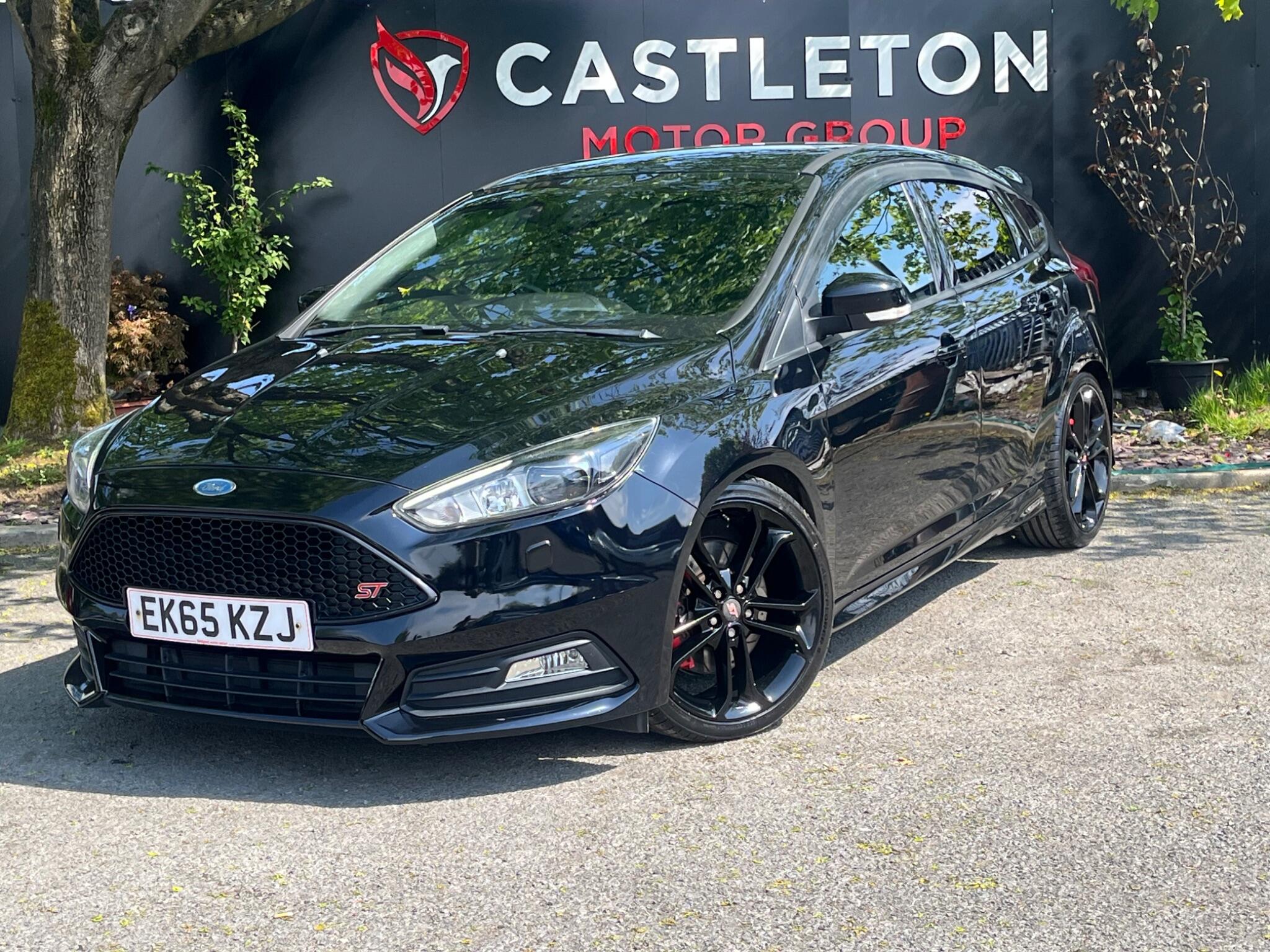Ford Focus - Image 2