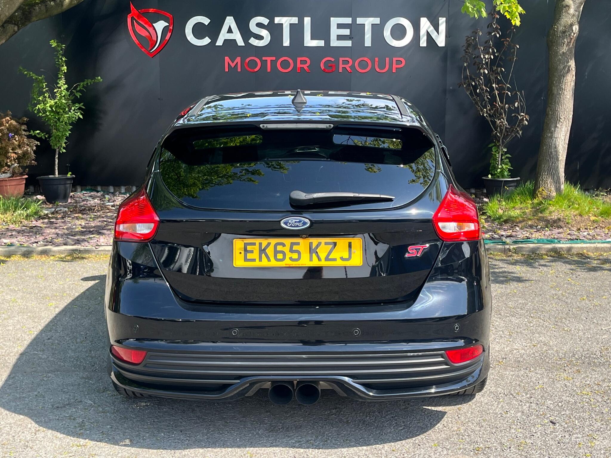 Ford Focus - Image 12