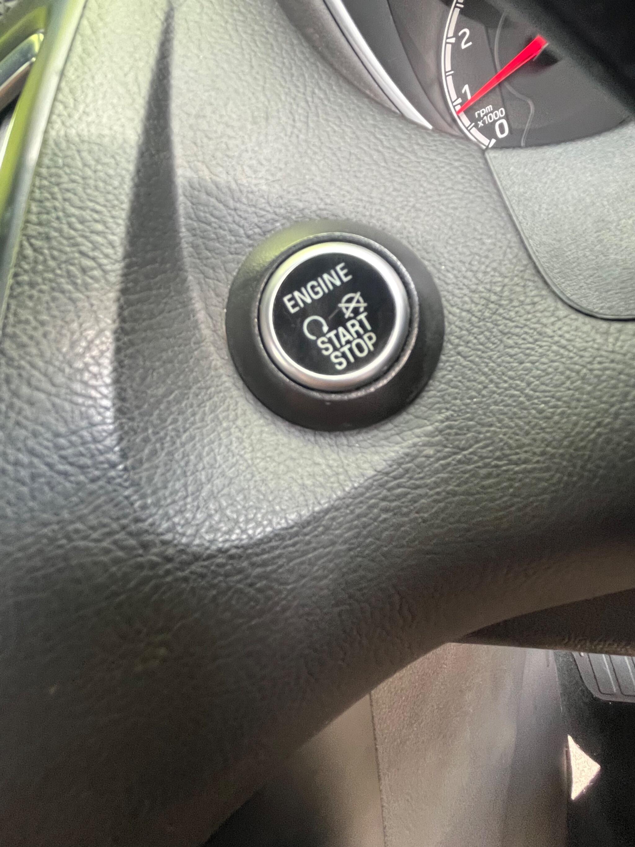 Ford Focus - Image 27