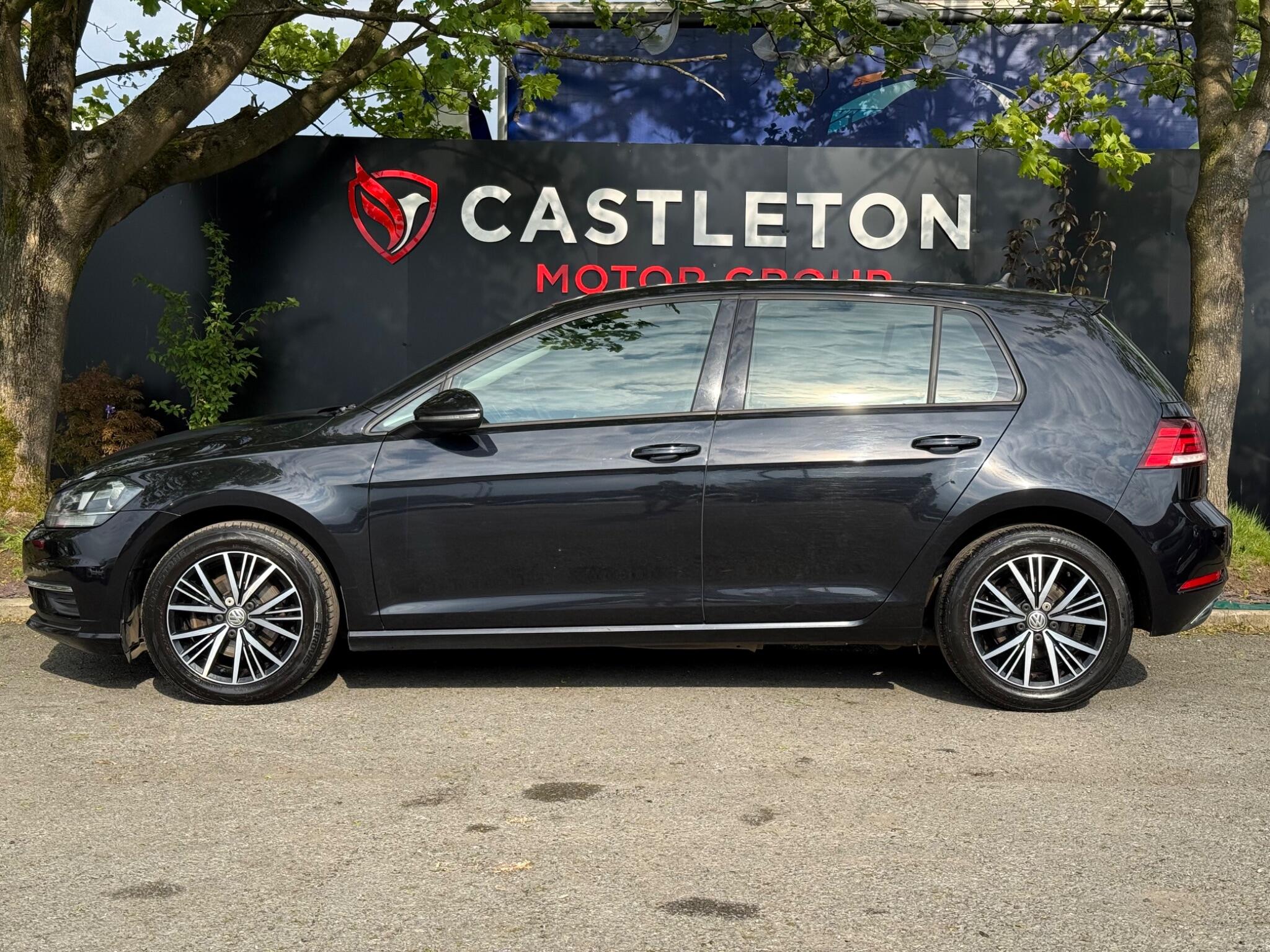 Volkswagen Golf - Image 6