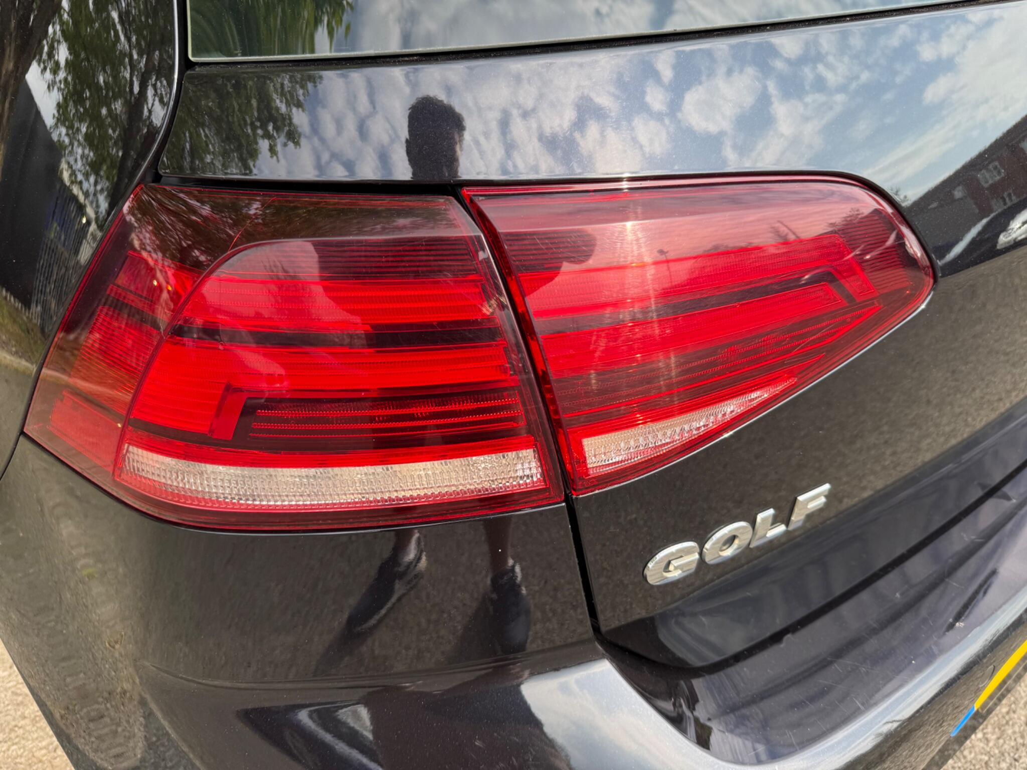Volkswagen Golf - Image 51
