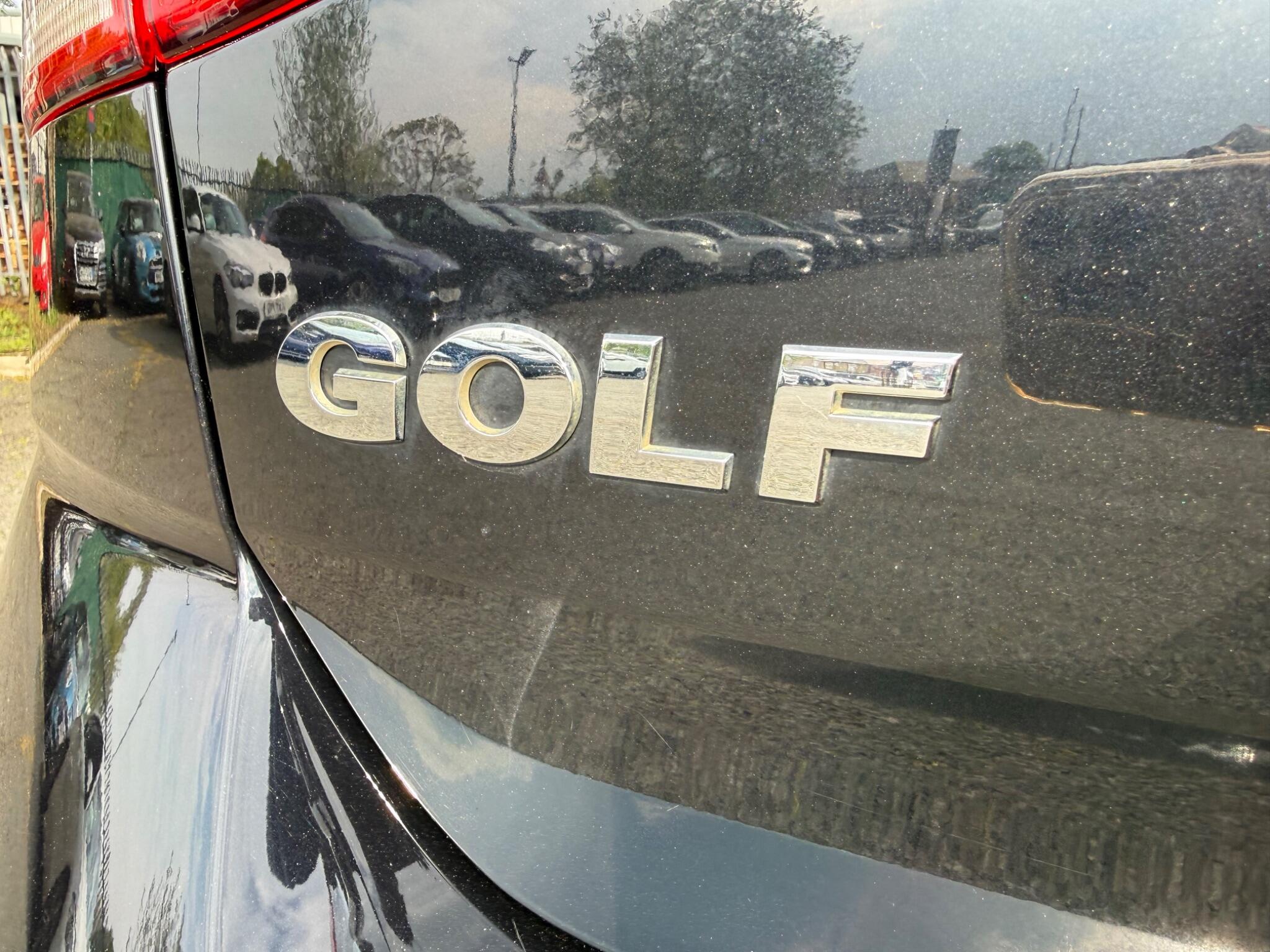 Volkswagen Golf - Image 54