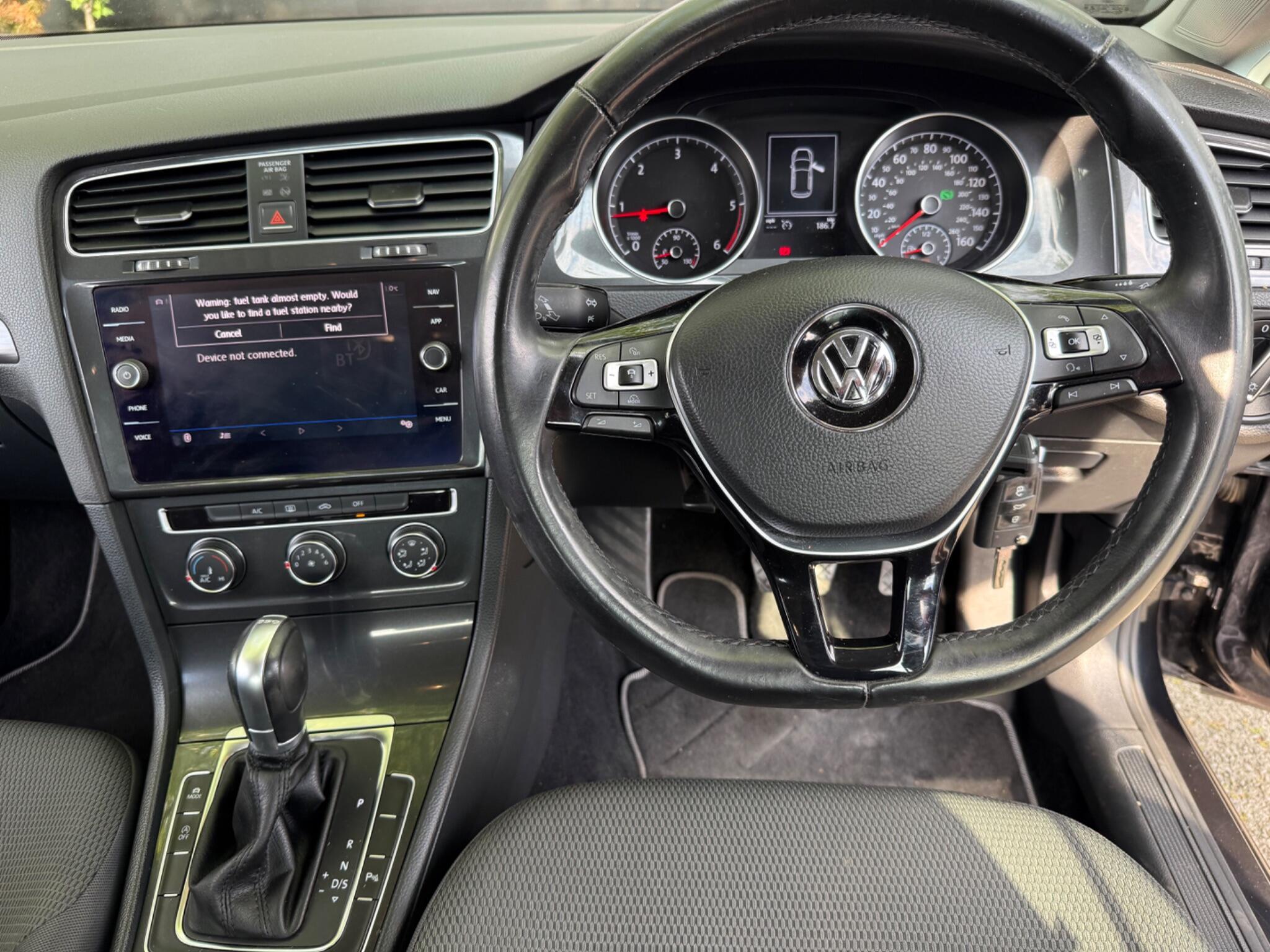 Volkswagen Golf - Image 59