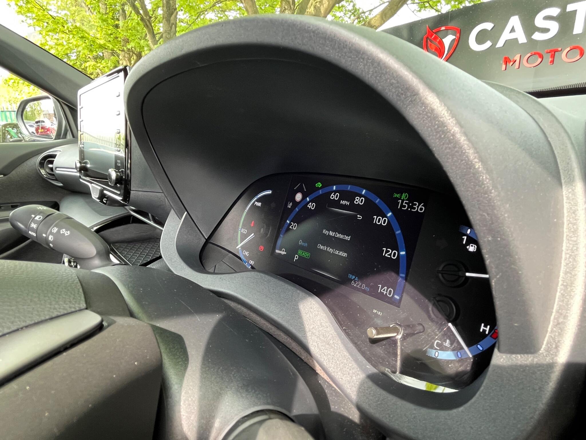 Toyota Yaris Cross - Image 36