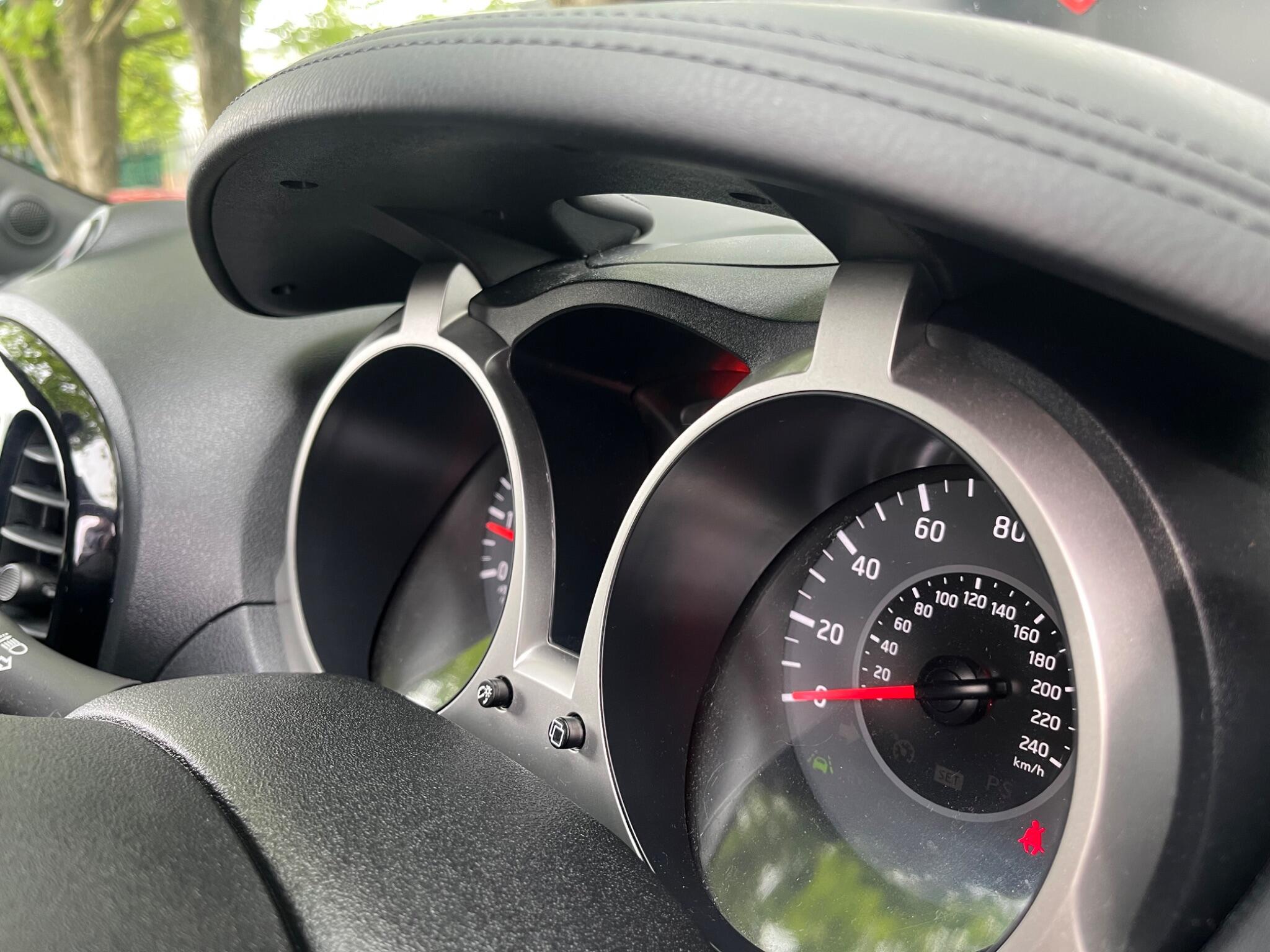 Nissan Juke - Image 36