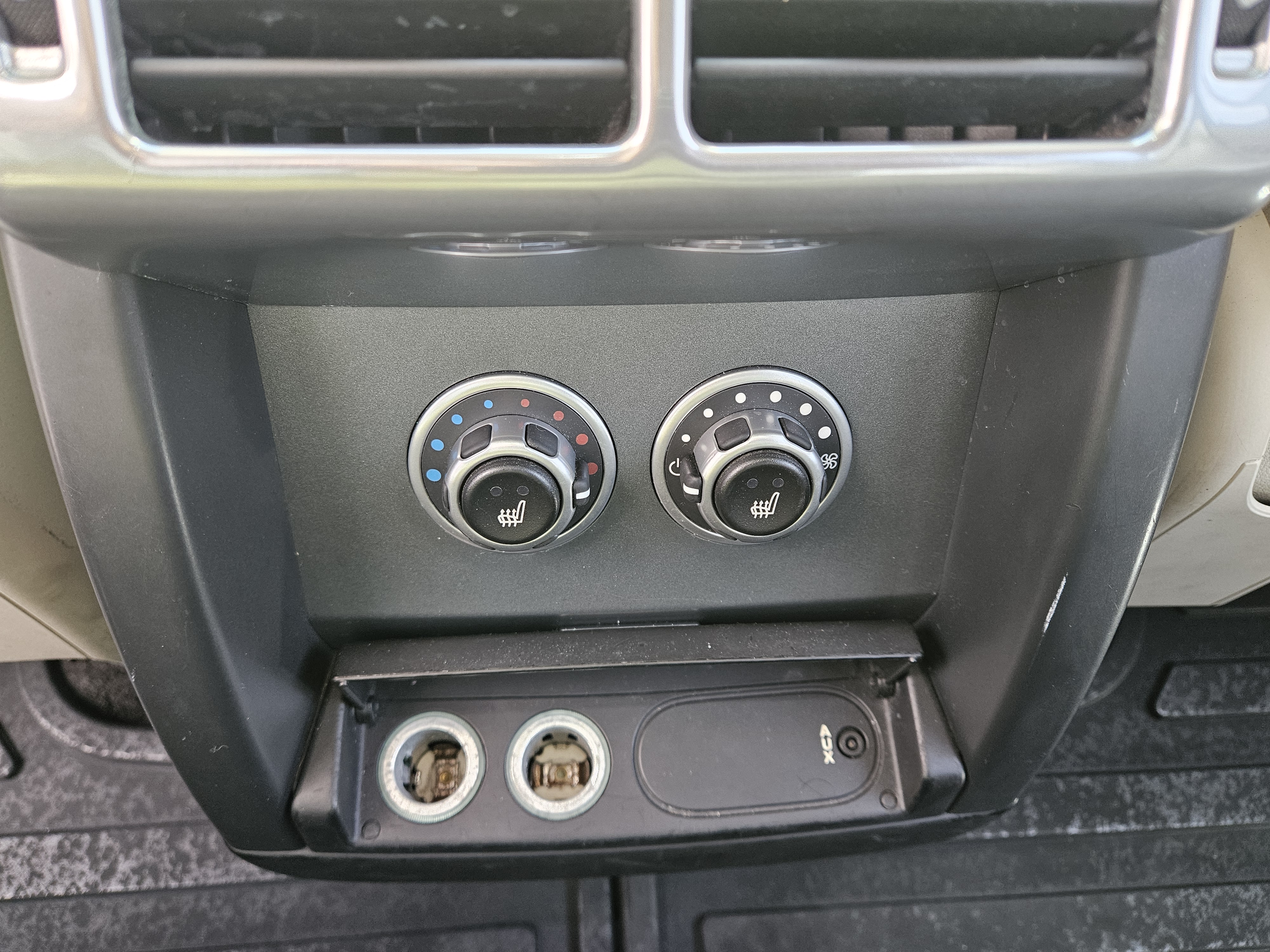 Land Rover Range Rover - Image 29