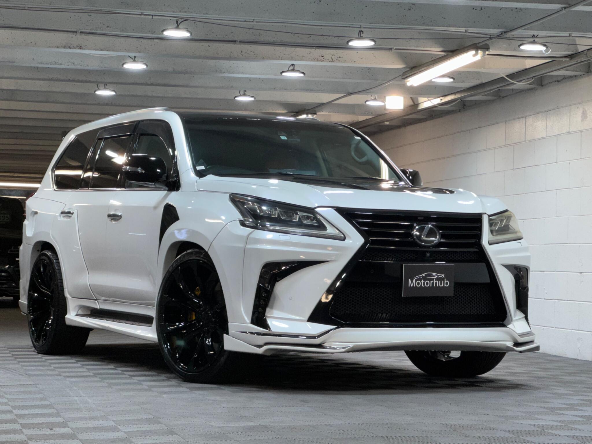 Lexus LX