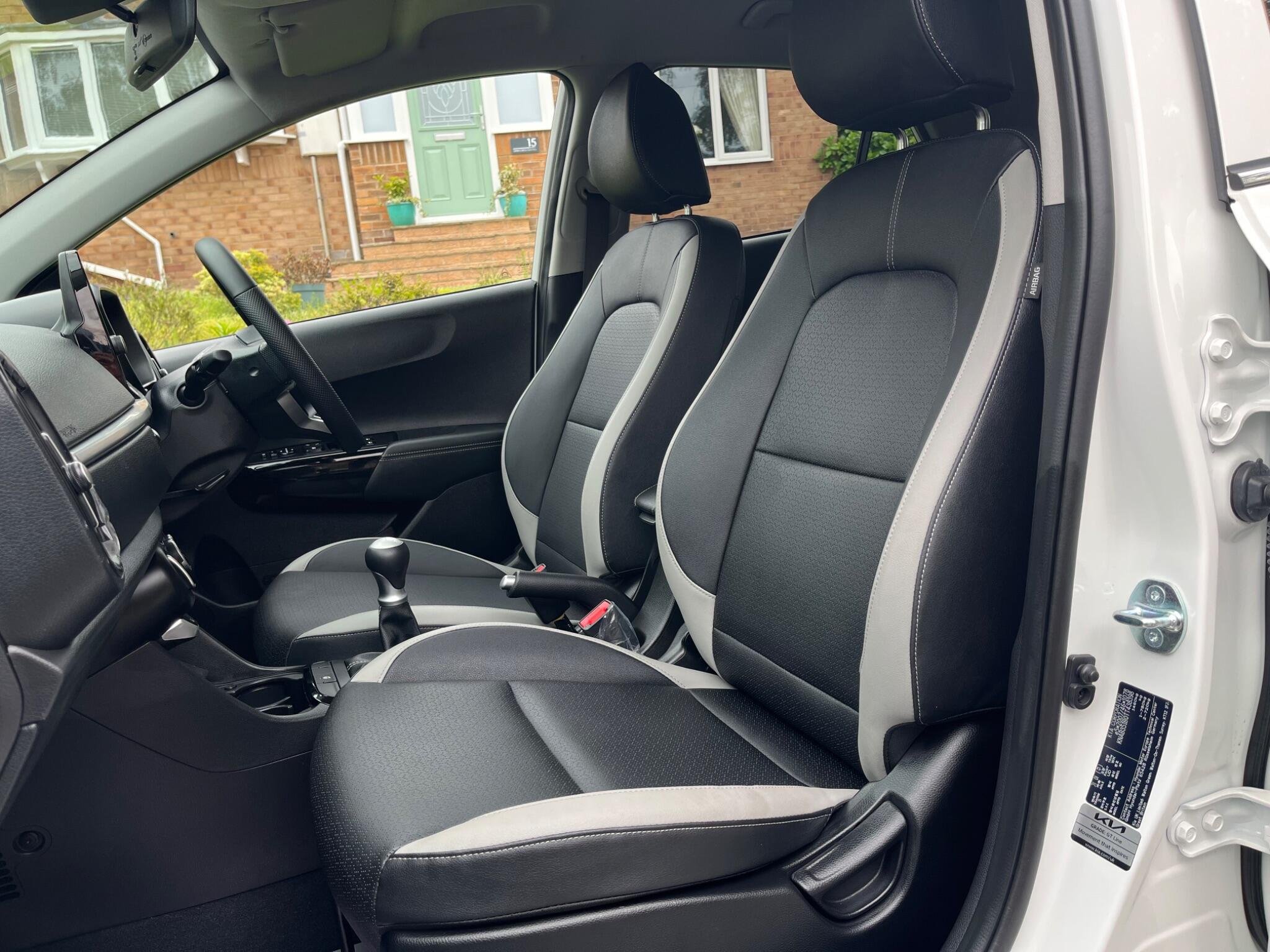 Kia Picanto - Image 12