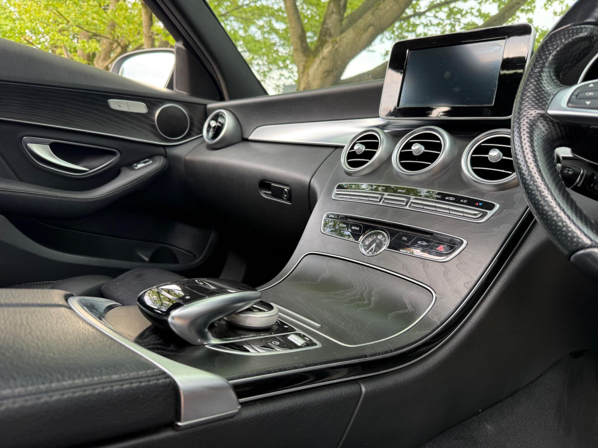 Mercedes C Class - Image 17