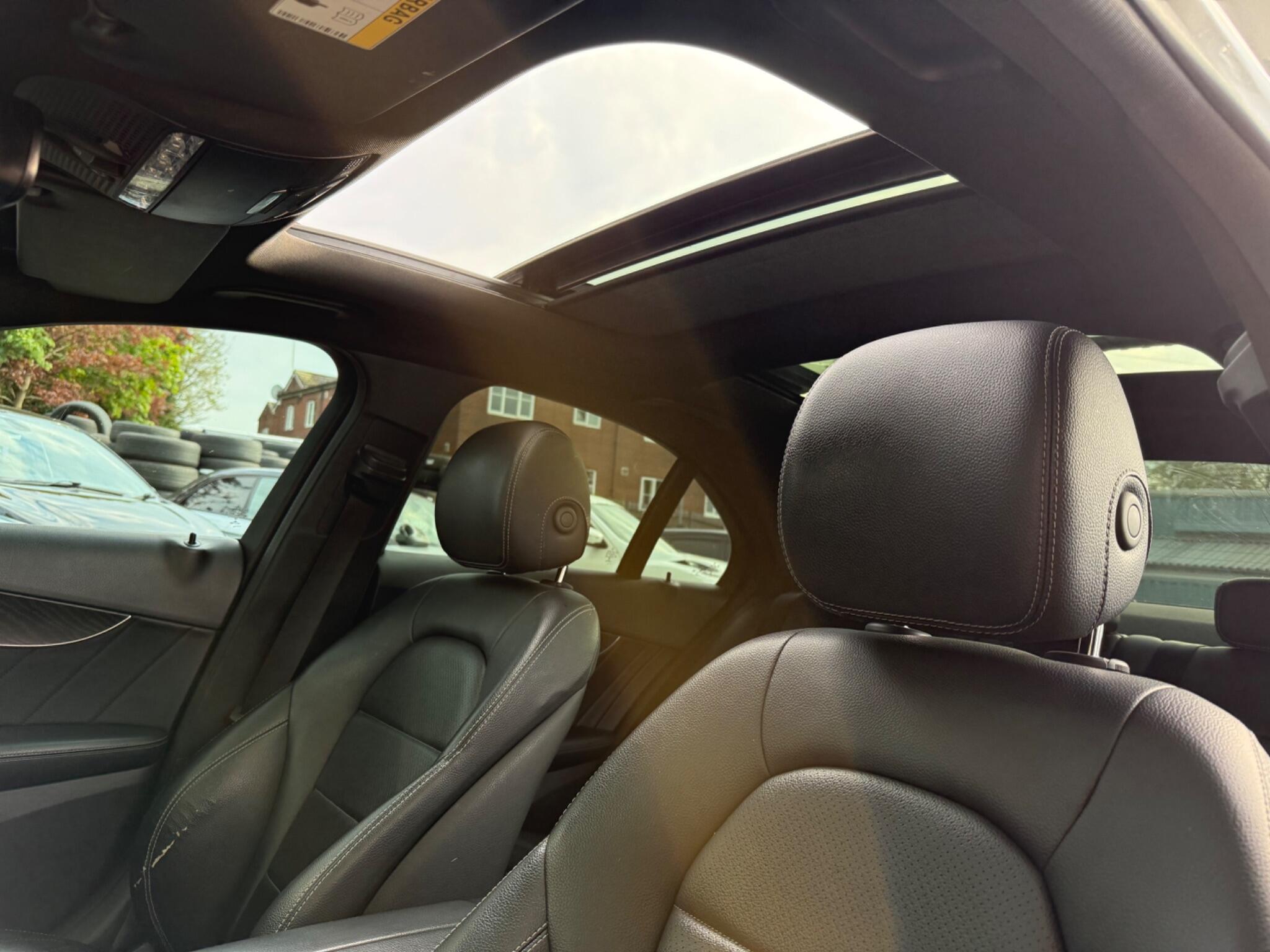 Mercedes C Class - Image 27