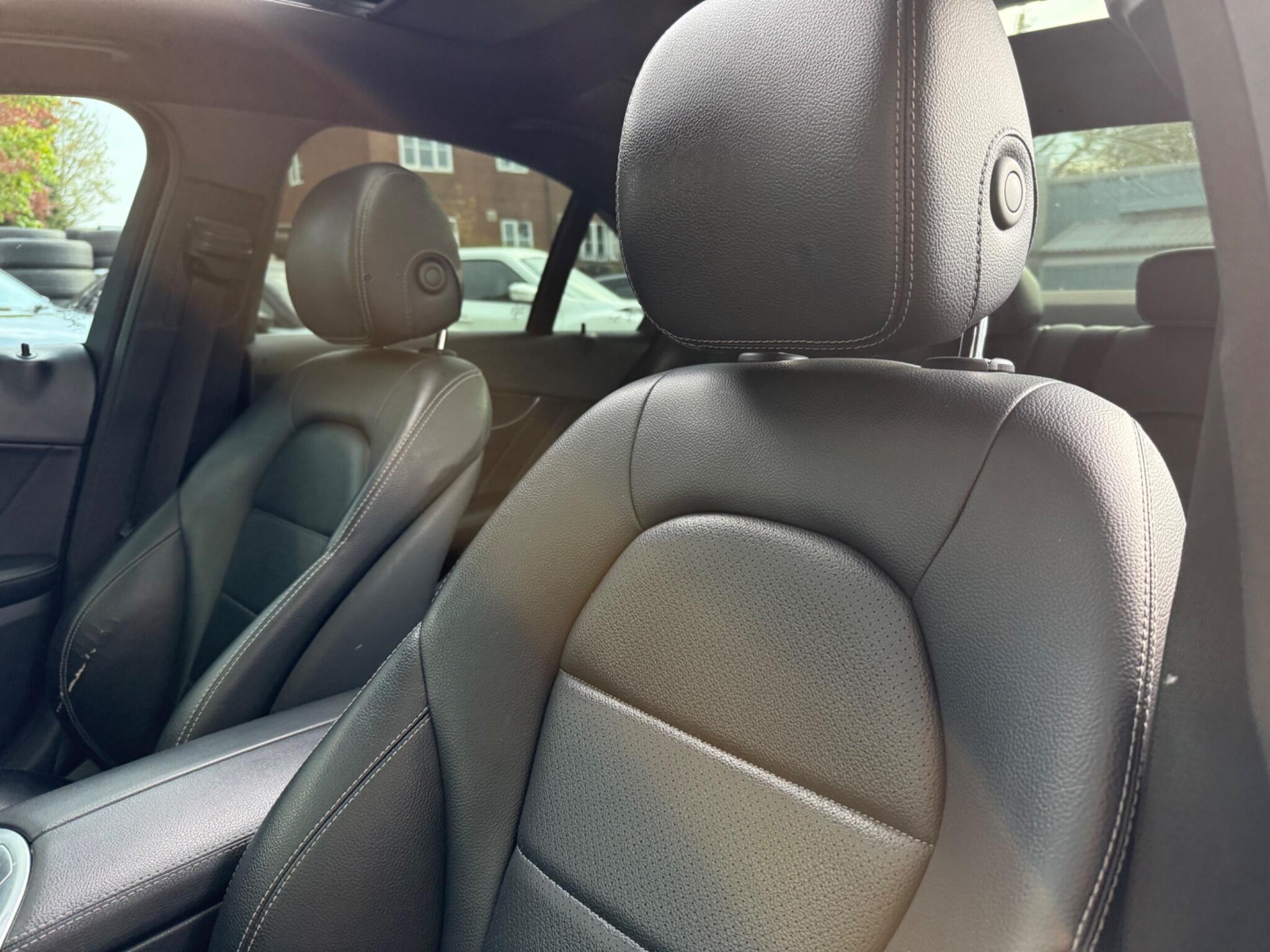 Mercedes C Class - Image 28