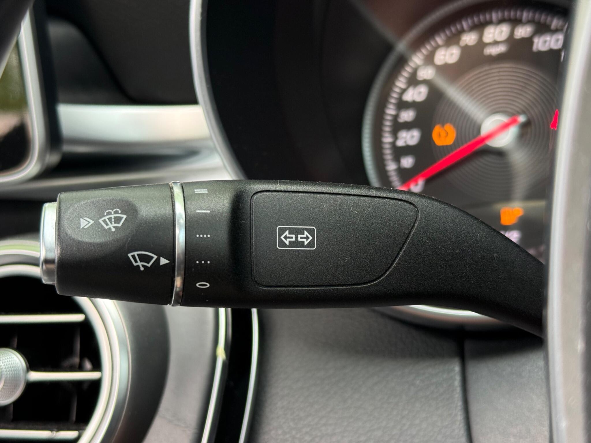 Mercedes C Class - Image 35