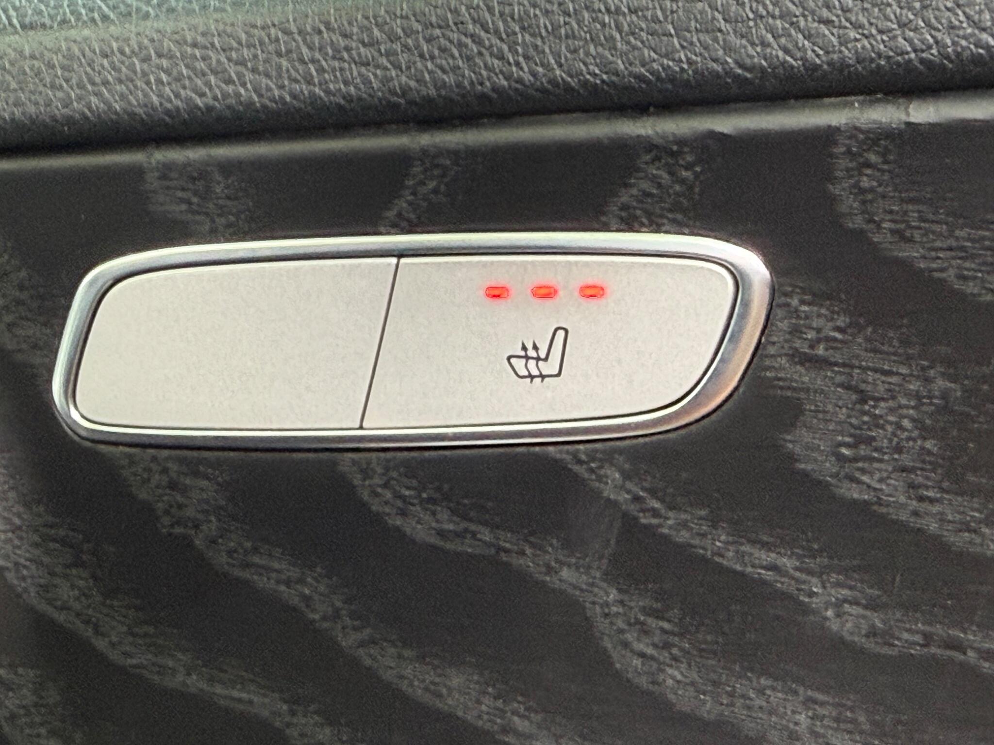 Mercedes C Class - Image 39