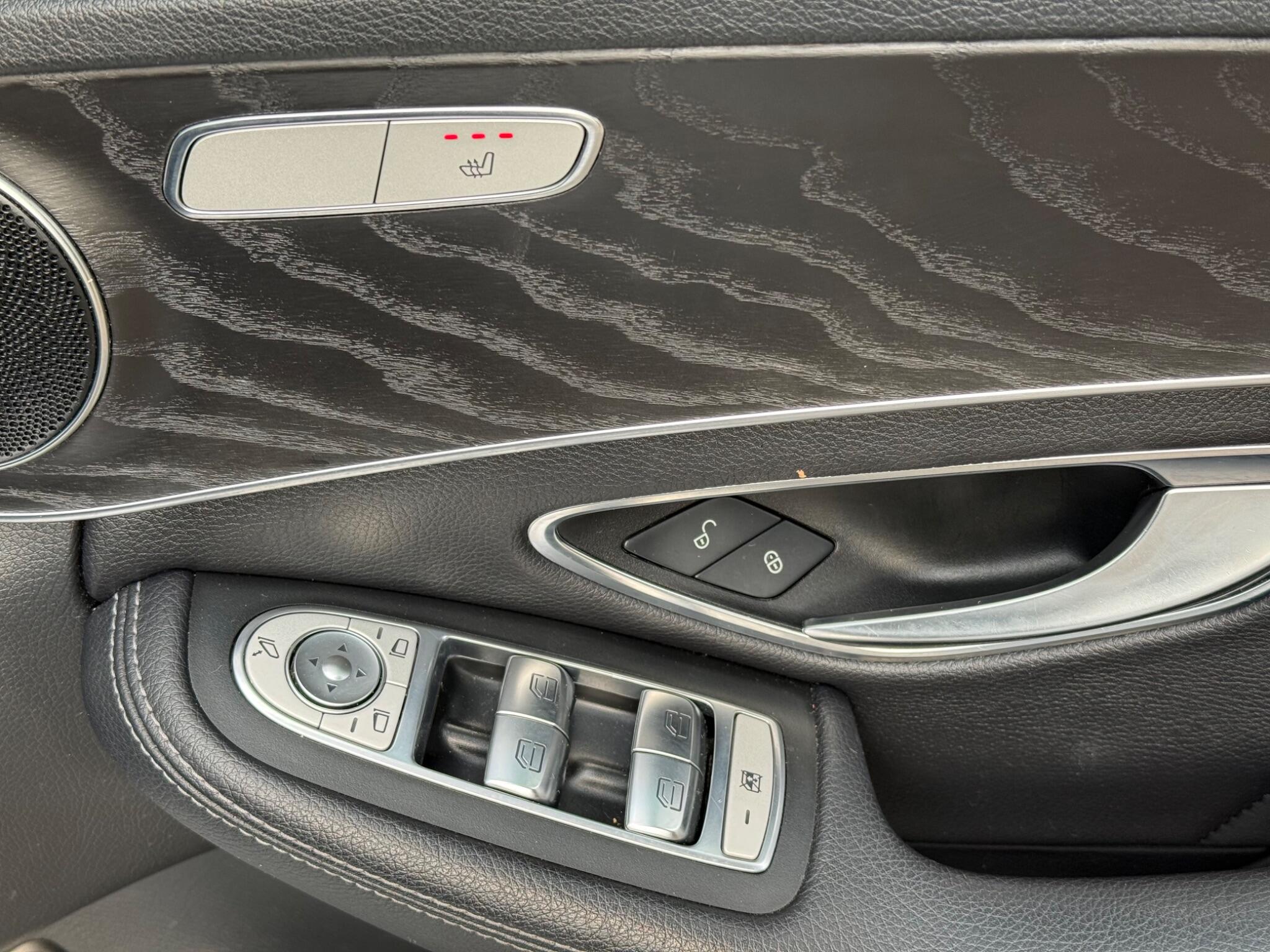 Mercedes C Class - Image 40