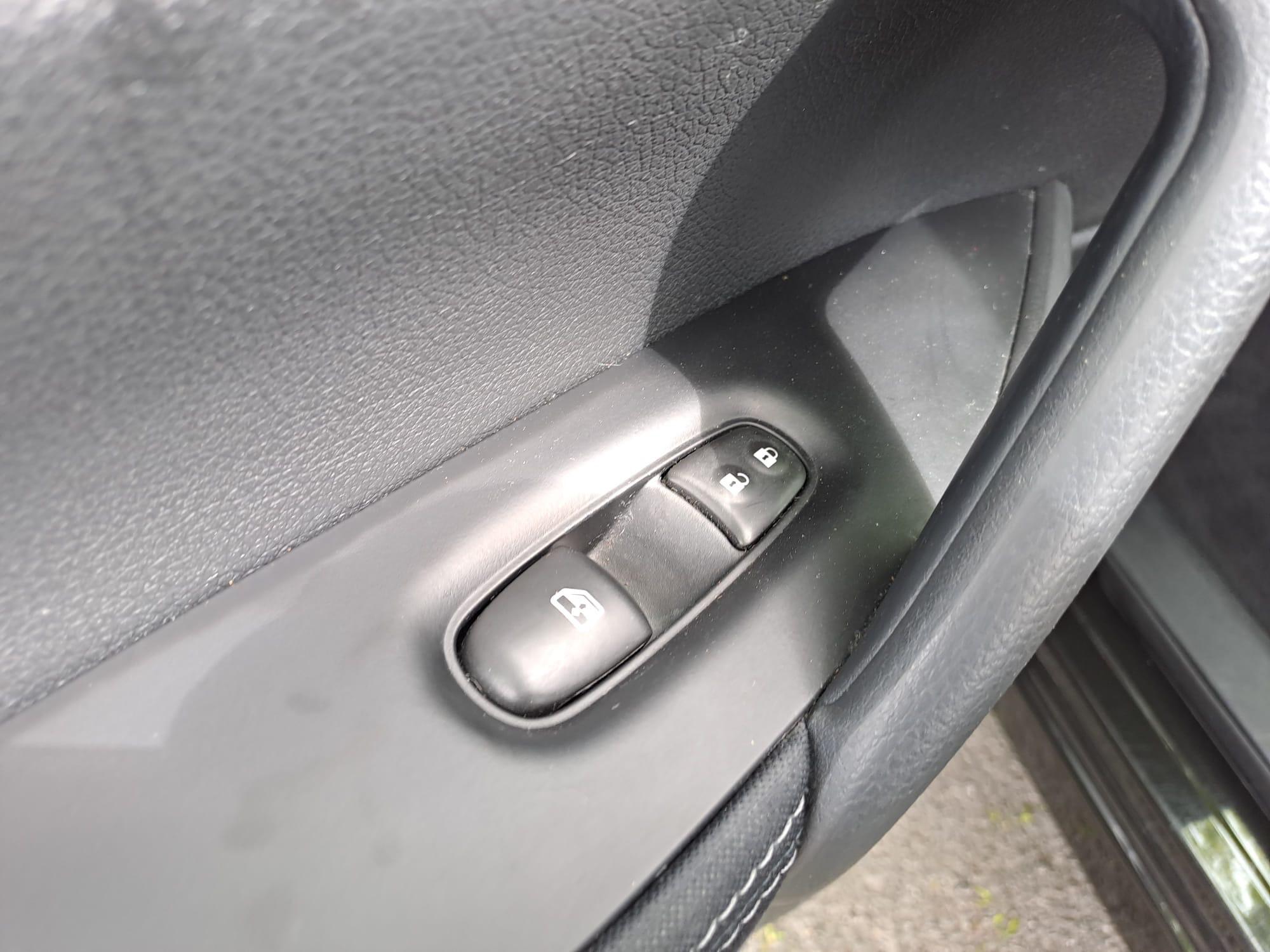Nissan Qashqai - Image 45