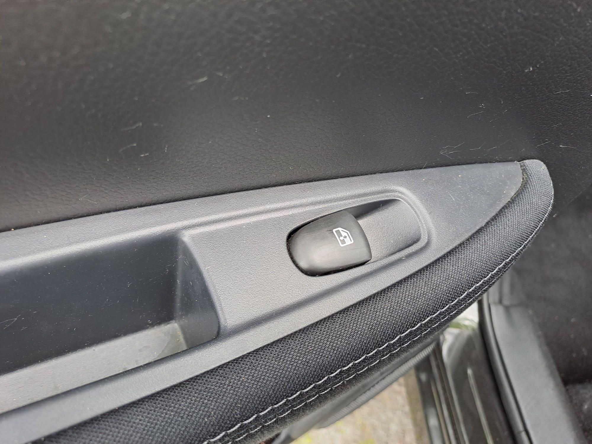 Nissan Qashqai - Image 50