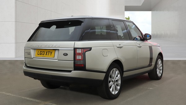 Land Rover Range Rover - Image 11
