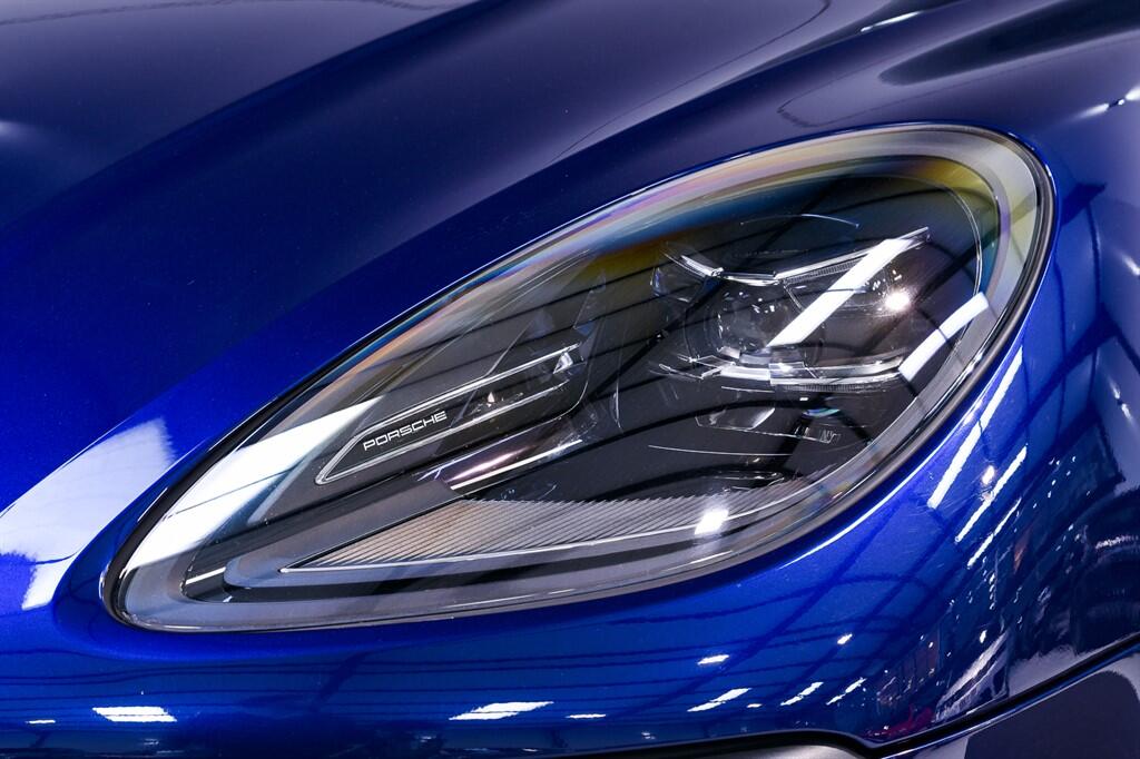 Porsche Macan - Image 8