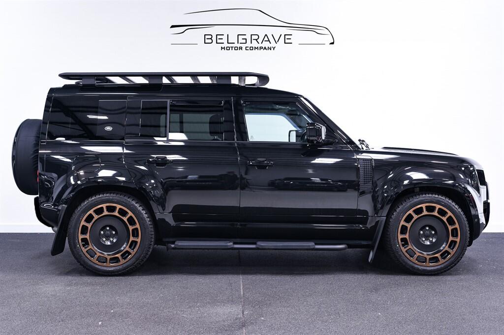 Land Rover Defender 110