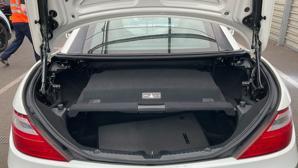 Mercedes SLK - Image 3