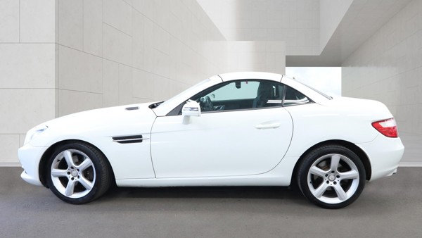 Mercedes SLK - Image 7
