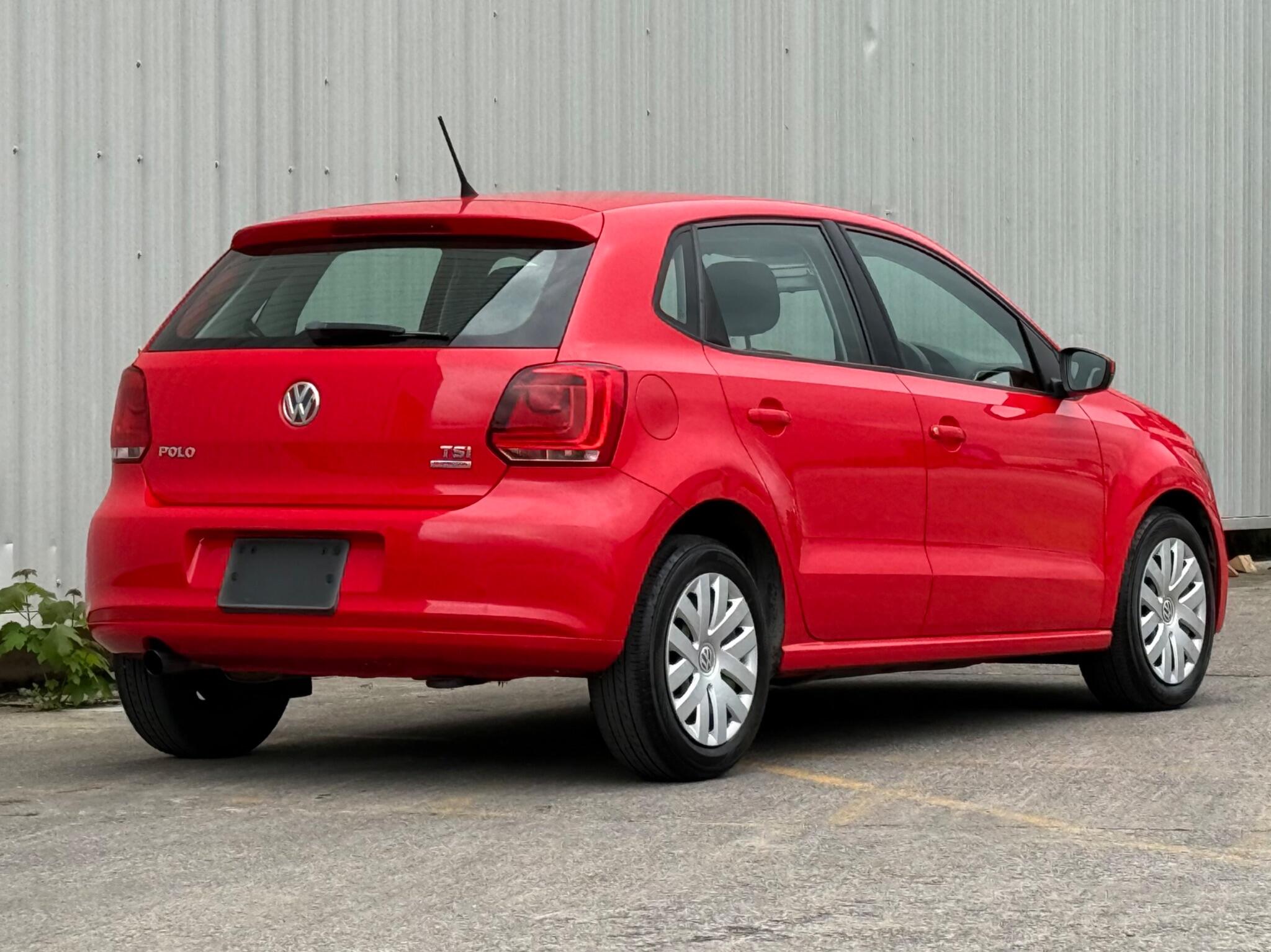 Volkswagen Polo - Image 13