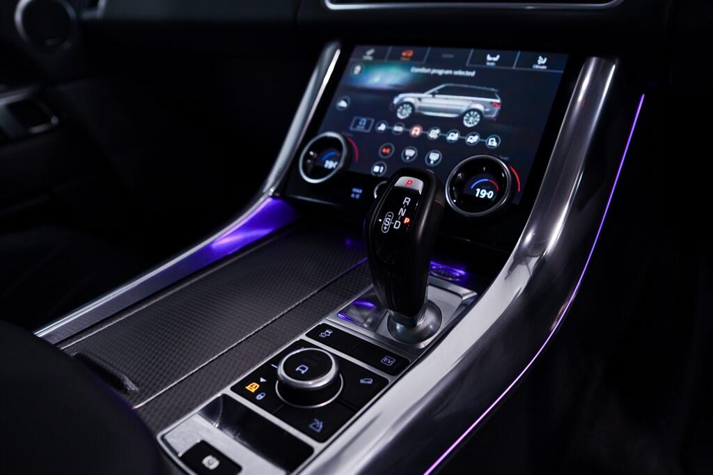 Land Rover RANGE ROVER SPORT - Image 18