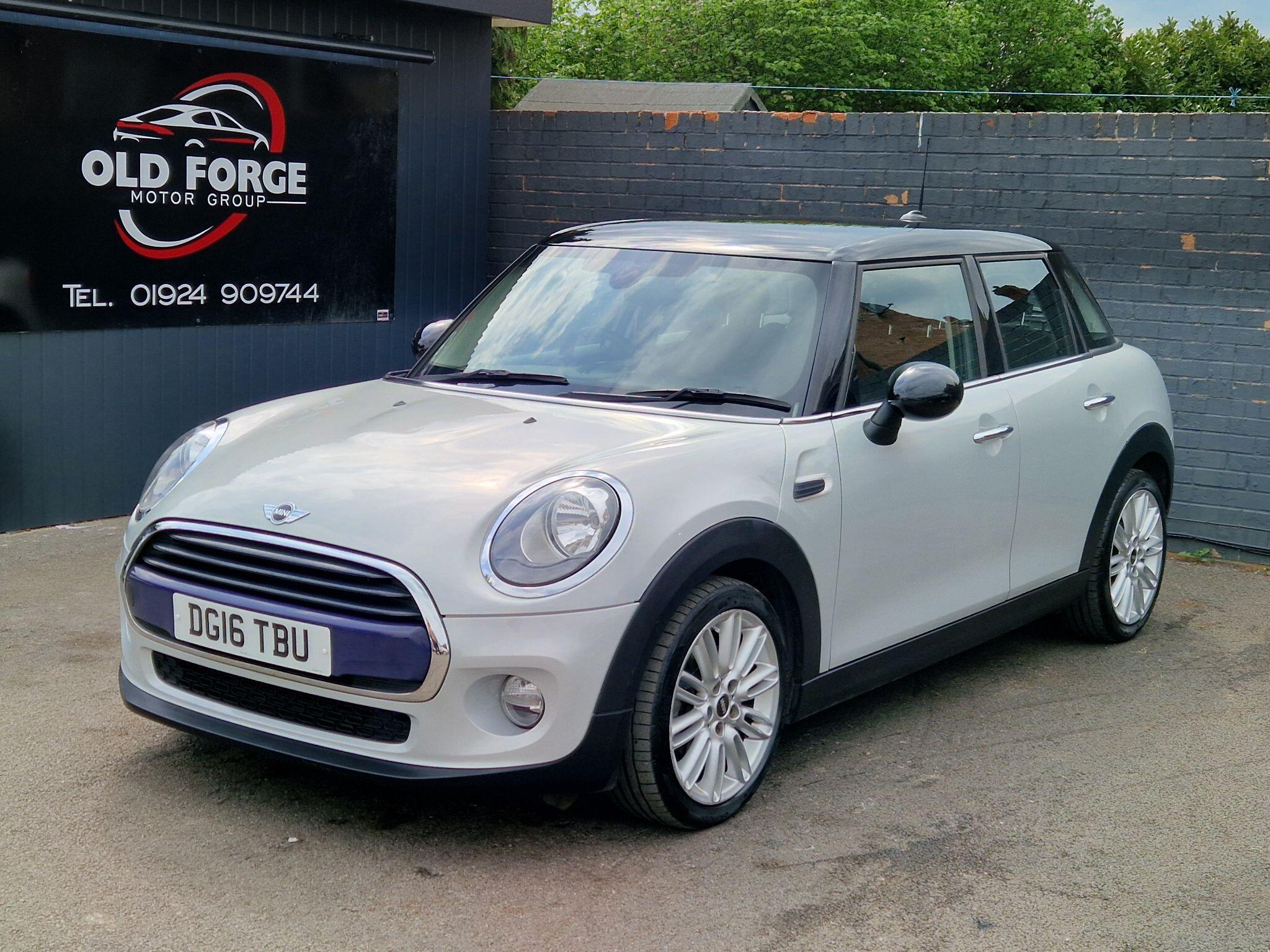 MINI Hatch
