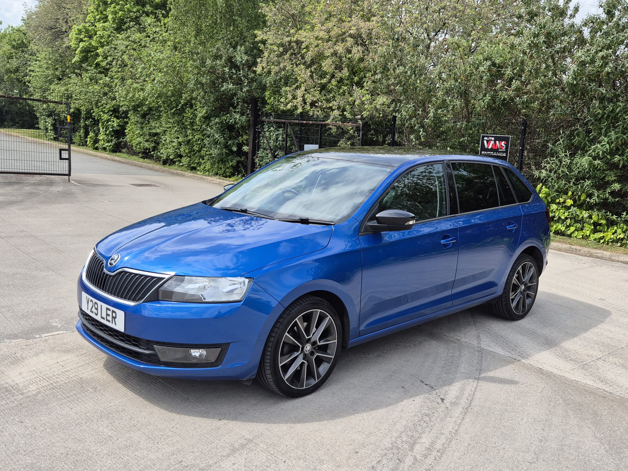 Skoda Rapid Spaceback - Image 19