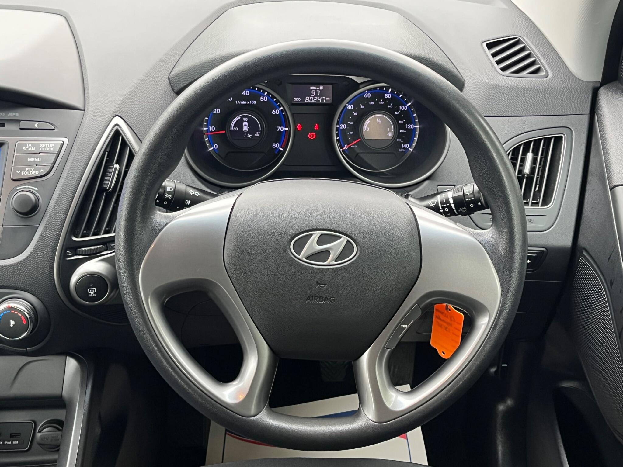 Hyundai ix35 - Image 26