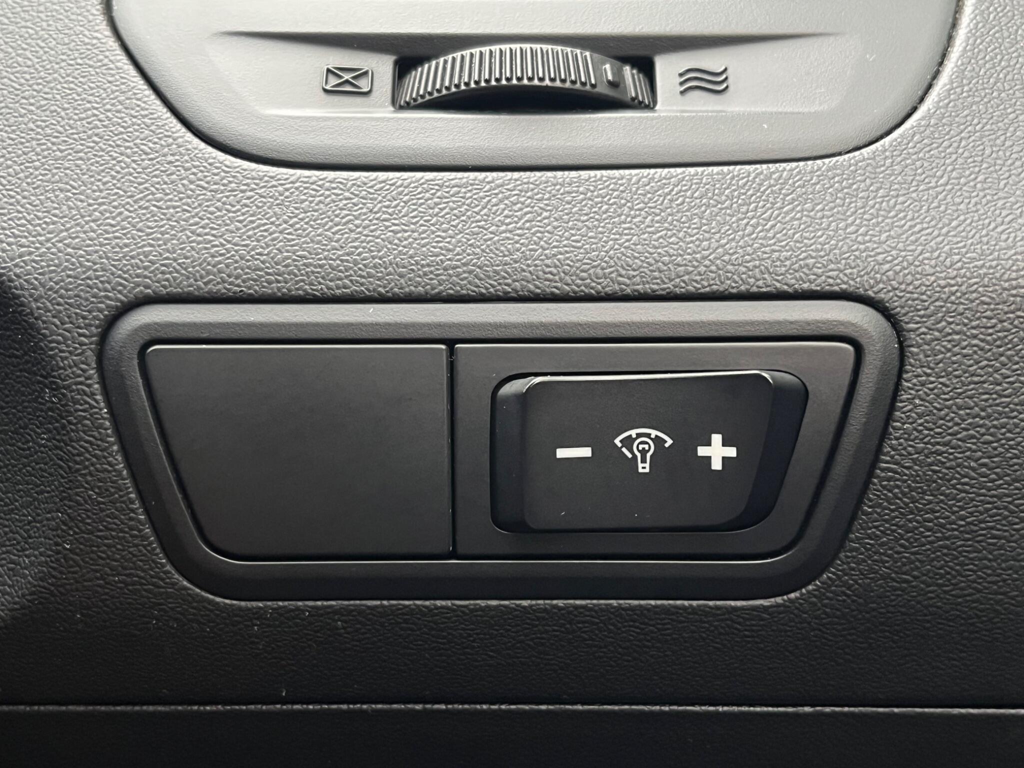 Hyundai ix35 - Image 33