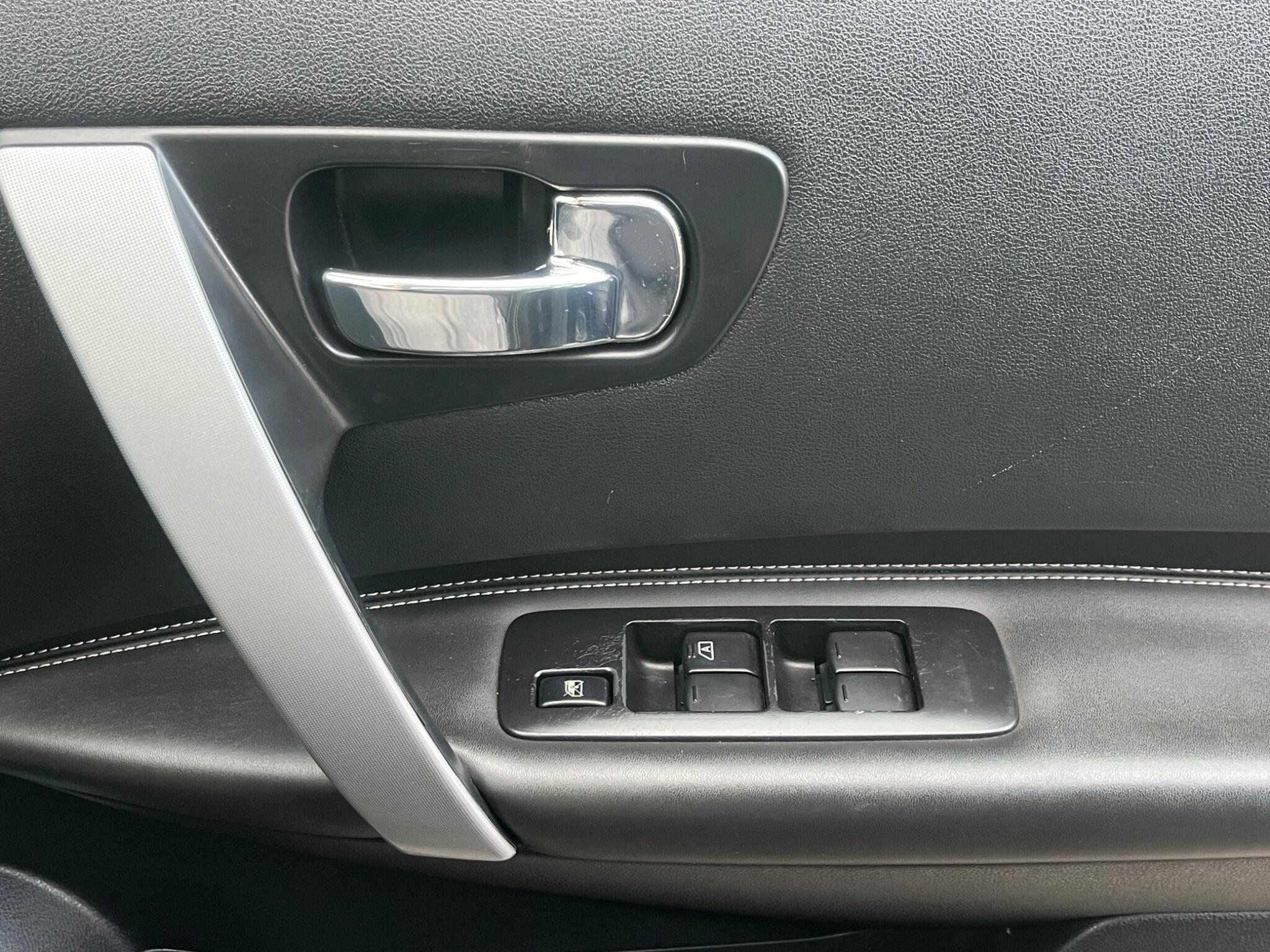 Nissan Qashqai - Image 33