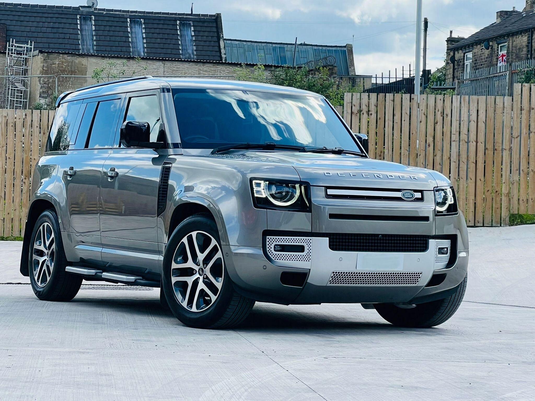 Land Rover Defender 110