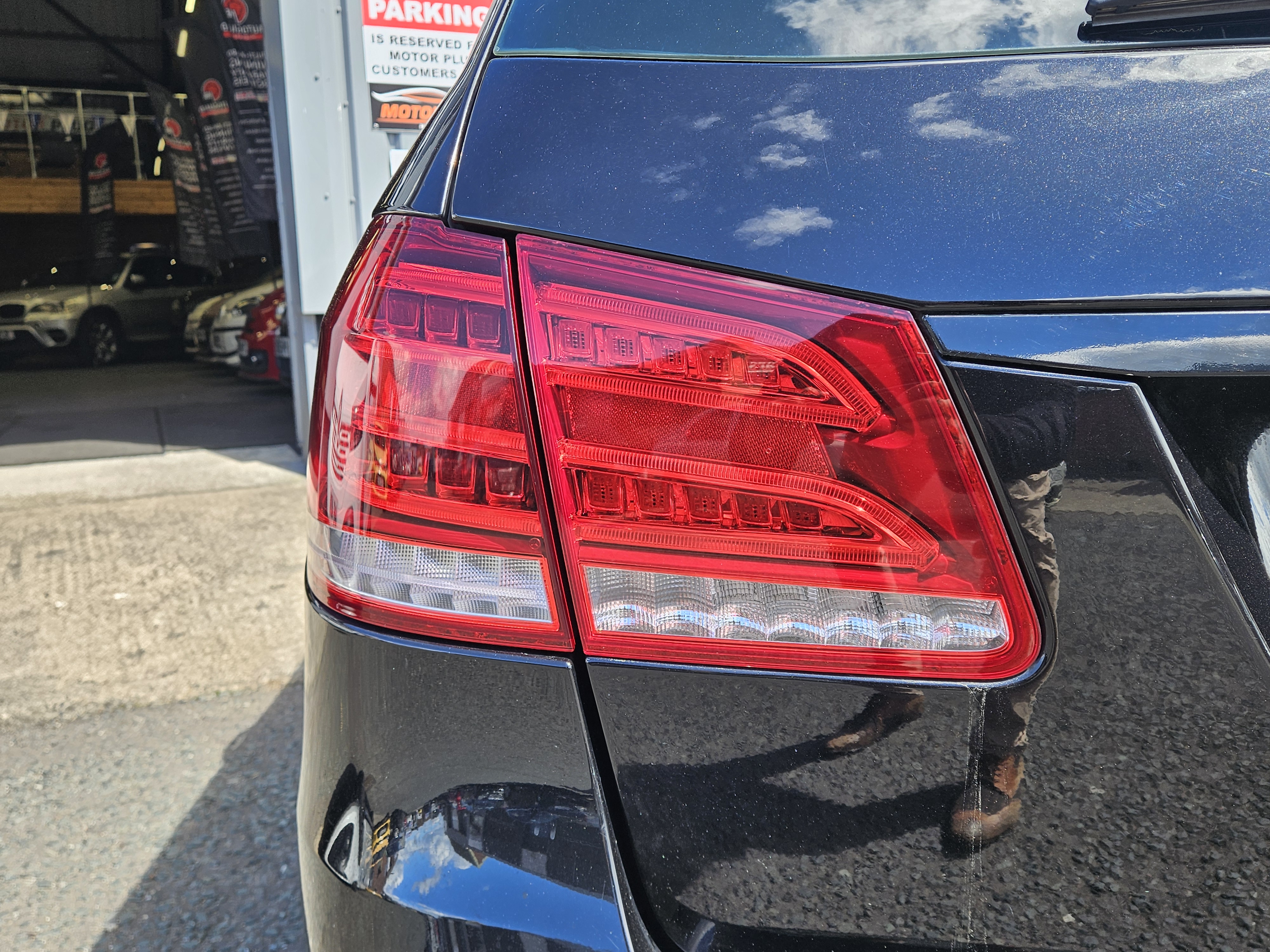 Mercedes E Class - Image 23